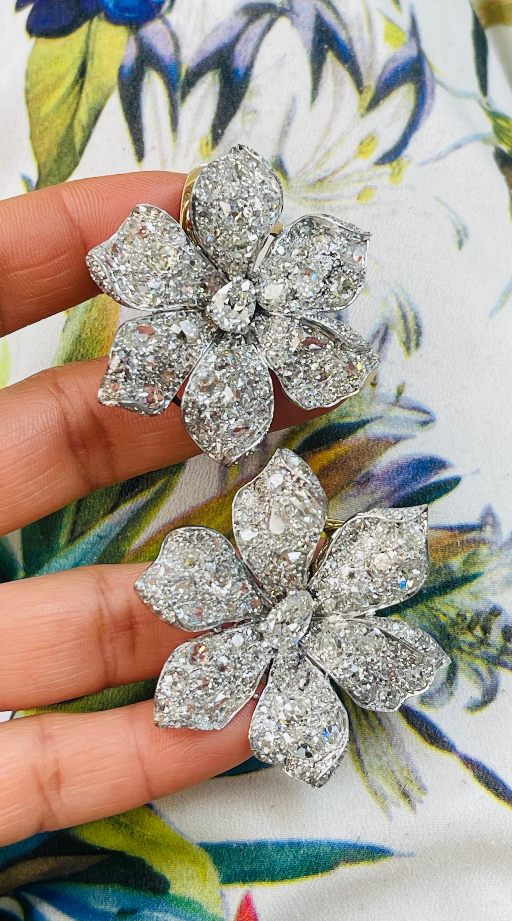 Vintage Old Cut Diamond Flower Ear-clips In Platinum.  In Excellent Condition In New York, NY