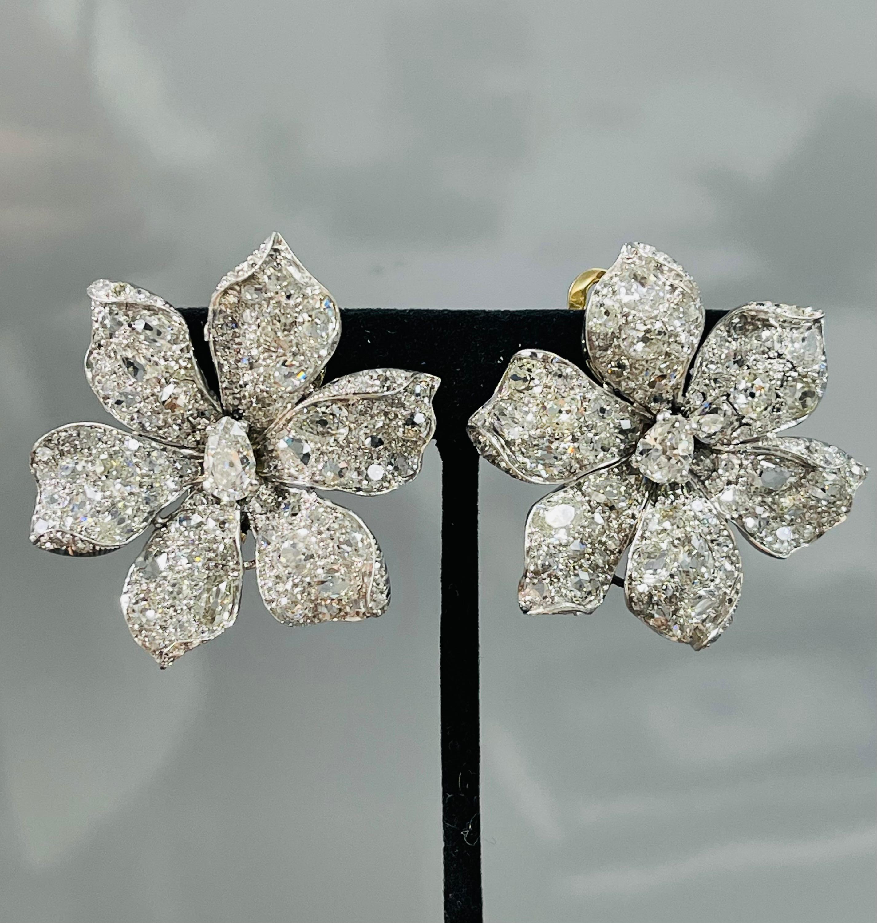 Vintage Old Cut Diamond Flower Ear-clips In Platinum.  For Sale 4