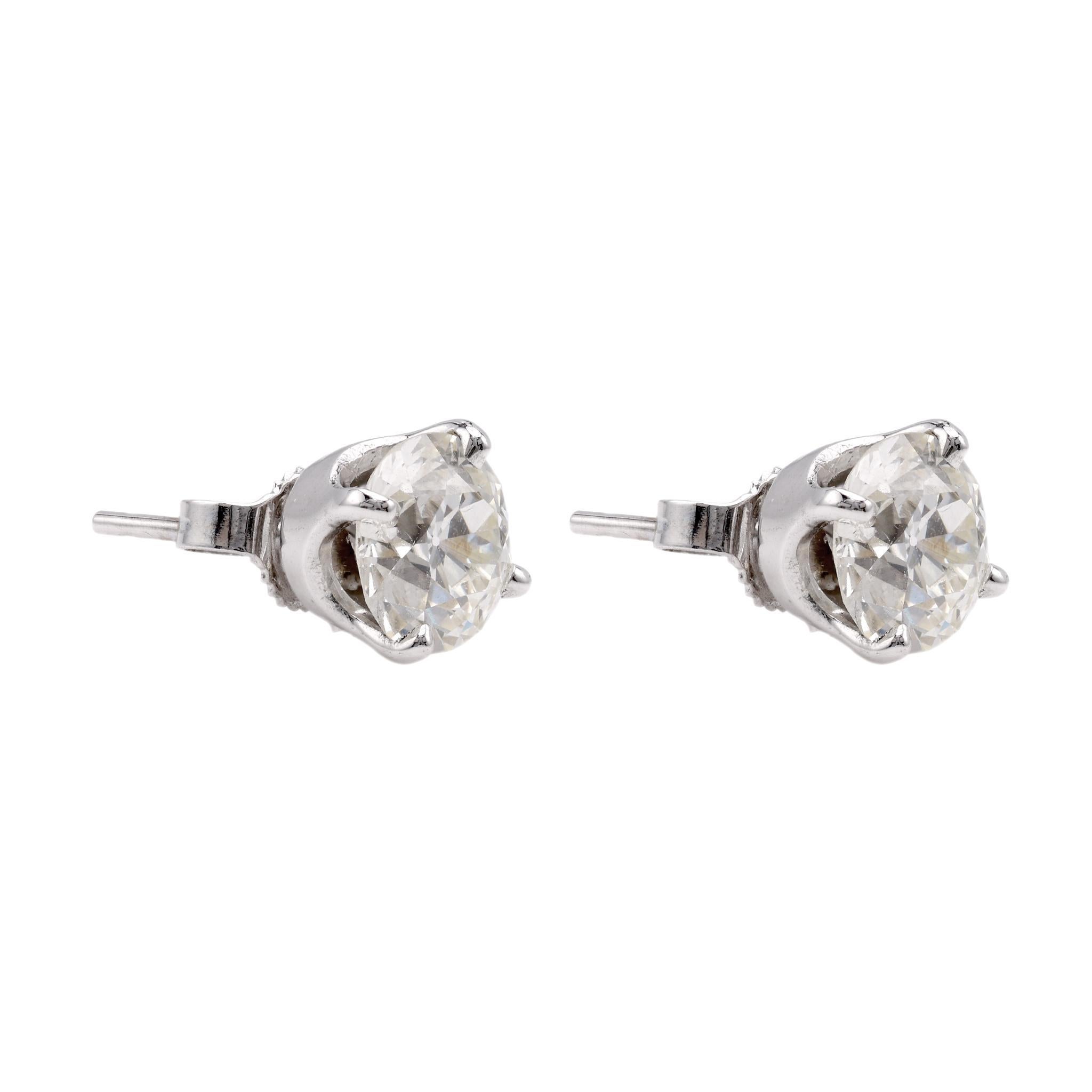 Taille vieille Europe Boucles d'oreilles en or blanc 14K avec diamant taille européenne ancienne