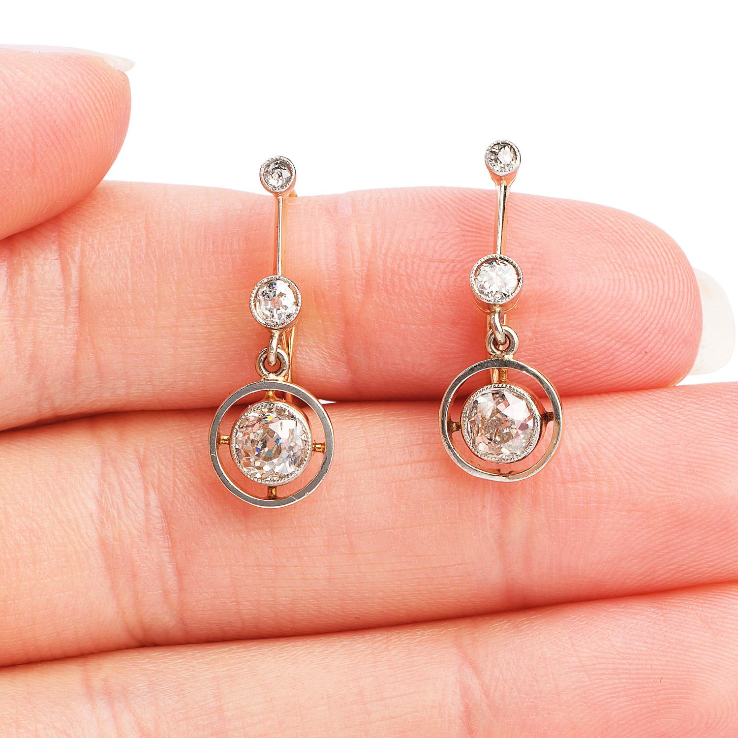 Vintage Old European Cut Diamond 18K Gold Dangle Earrings In Excellent Condition In Miami, FL