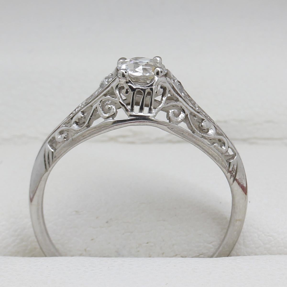 Women's Vintage Old European Cut White Gold Ring For Sale