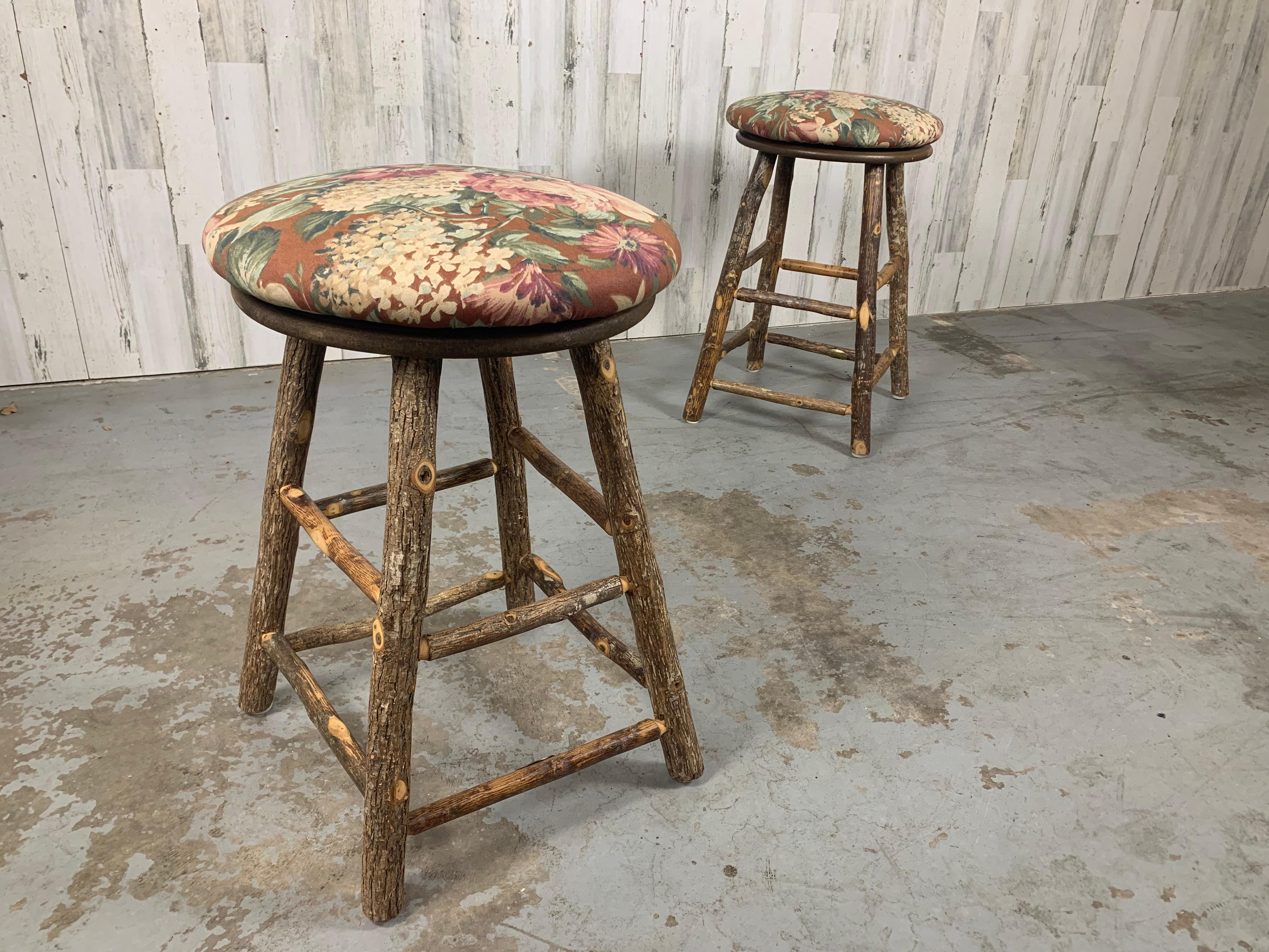 Vintage Old Hickory Counter Stools In Good Condition For Sale In Denton, TX