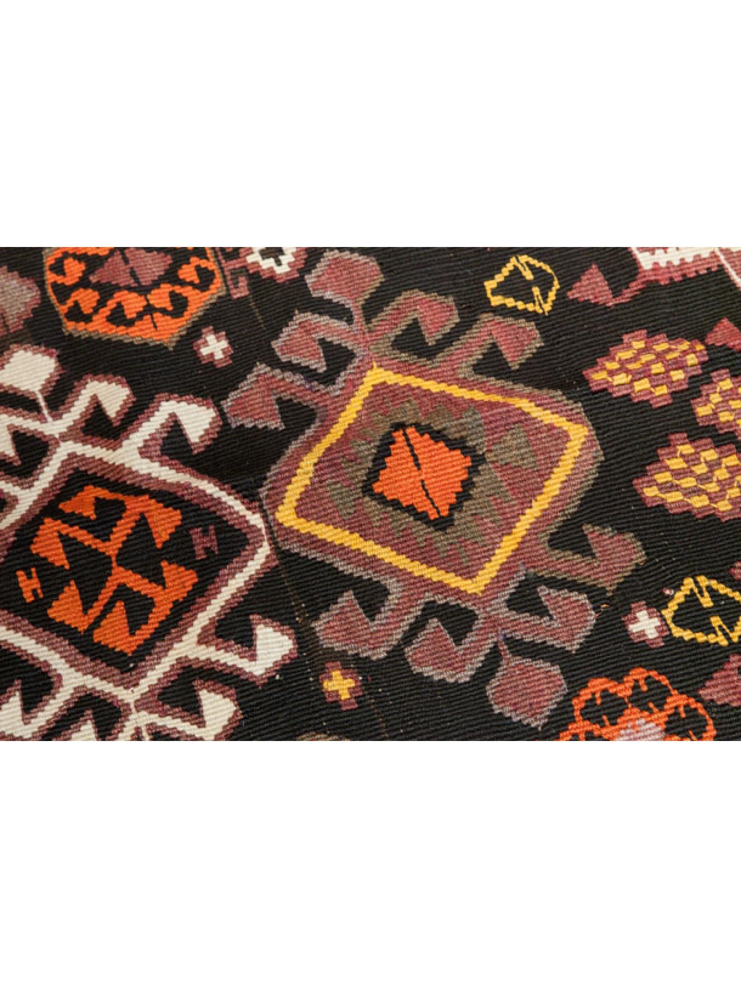 Noué à la main Tapis vintage Vieux Kars Kilim d'Anatolie de l'Est, Turquie en vente