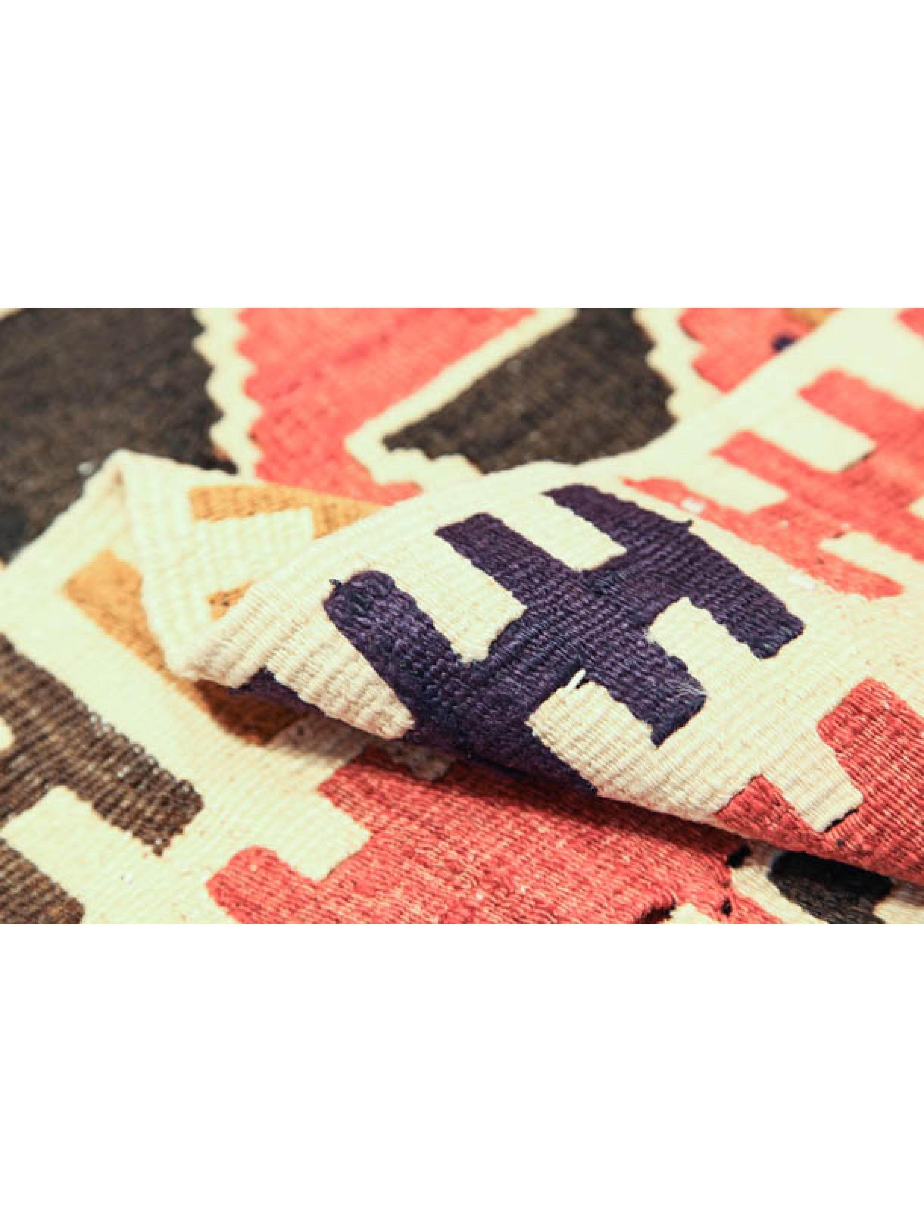 Vintage Old Kayseri Village Kilim Central Anatolian Rug Turkish Carpet im Zustand „Gut“ im Angebot in Tokyo, JP