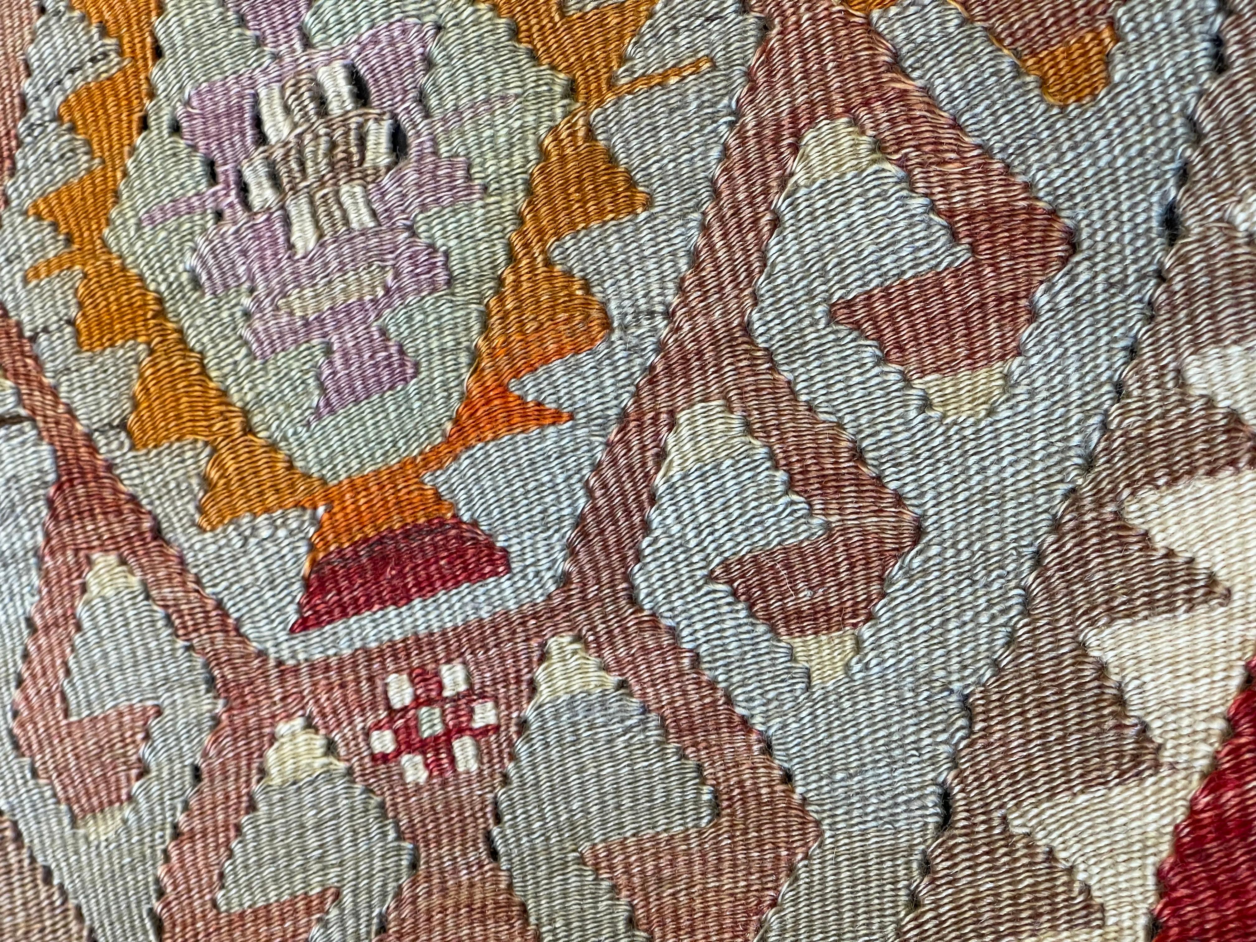 Turc Coussin Kilim vintage et ancien, coussin moderne turc d'Anatolie Yastik 4180 en vente