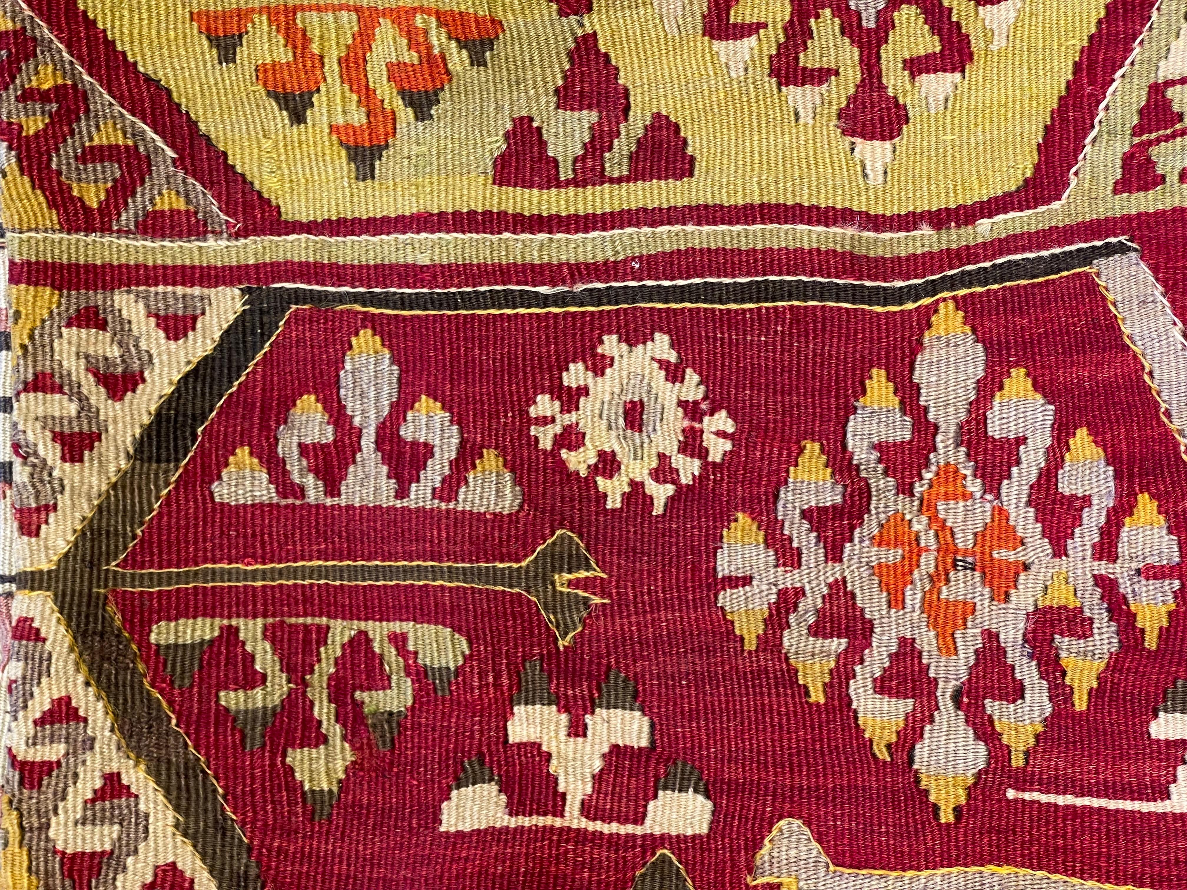 We made a cushion cover using the undamaged parts of the precious and high-quality old & antique kilims that cannot be repaired. Like a painting, a part of the scenery is cut out from a kilim, and even several covers cut out from the same kilim show