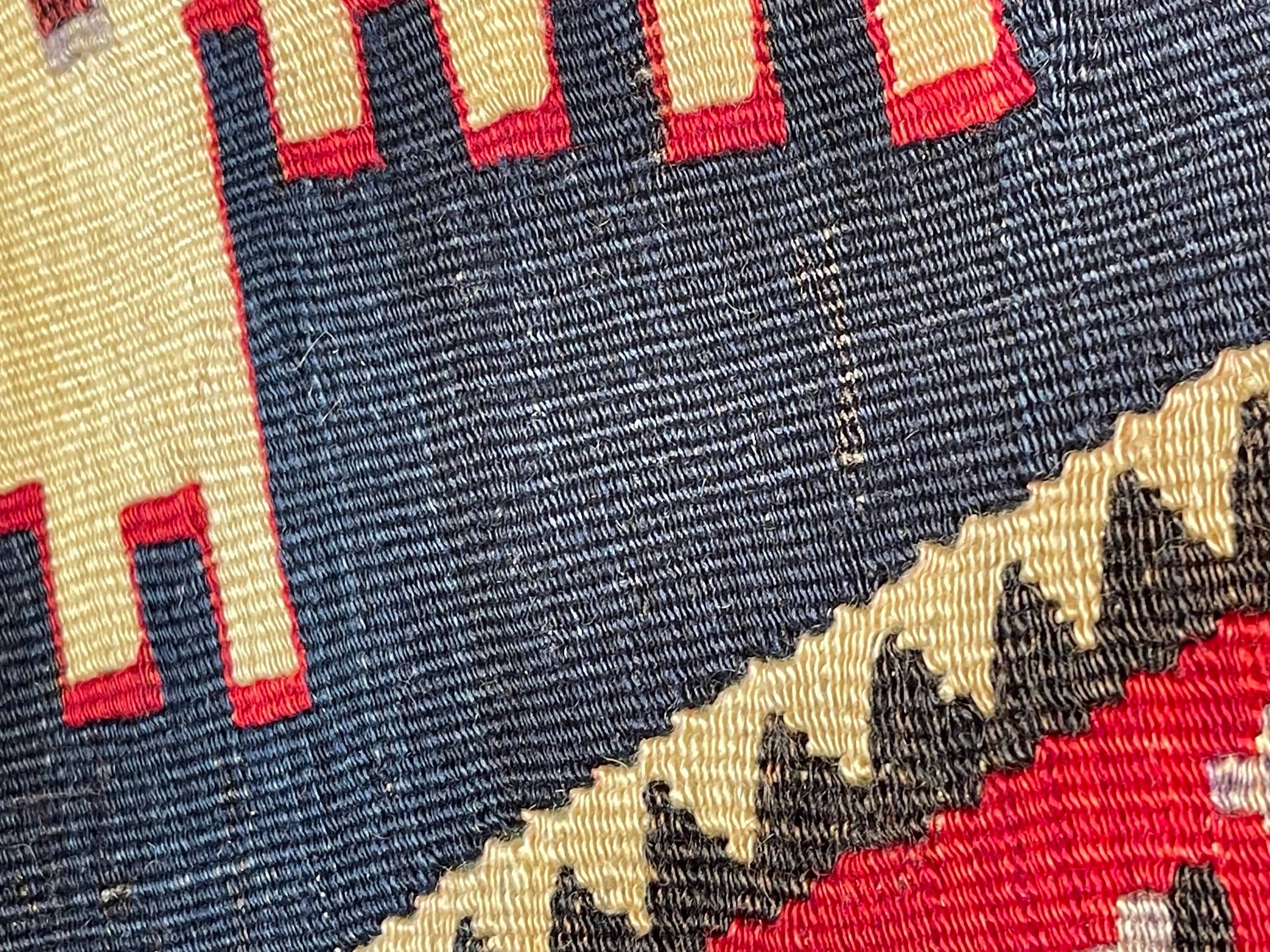 Turc Coussin Kilim vintage et ancien, coussin moderne turc d'Anatolie Yastik 4241 en vente