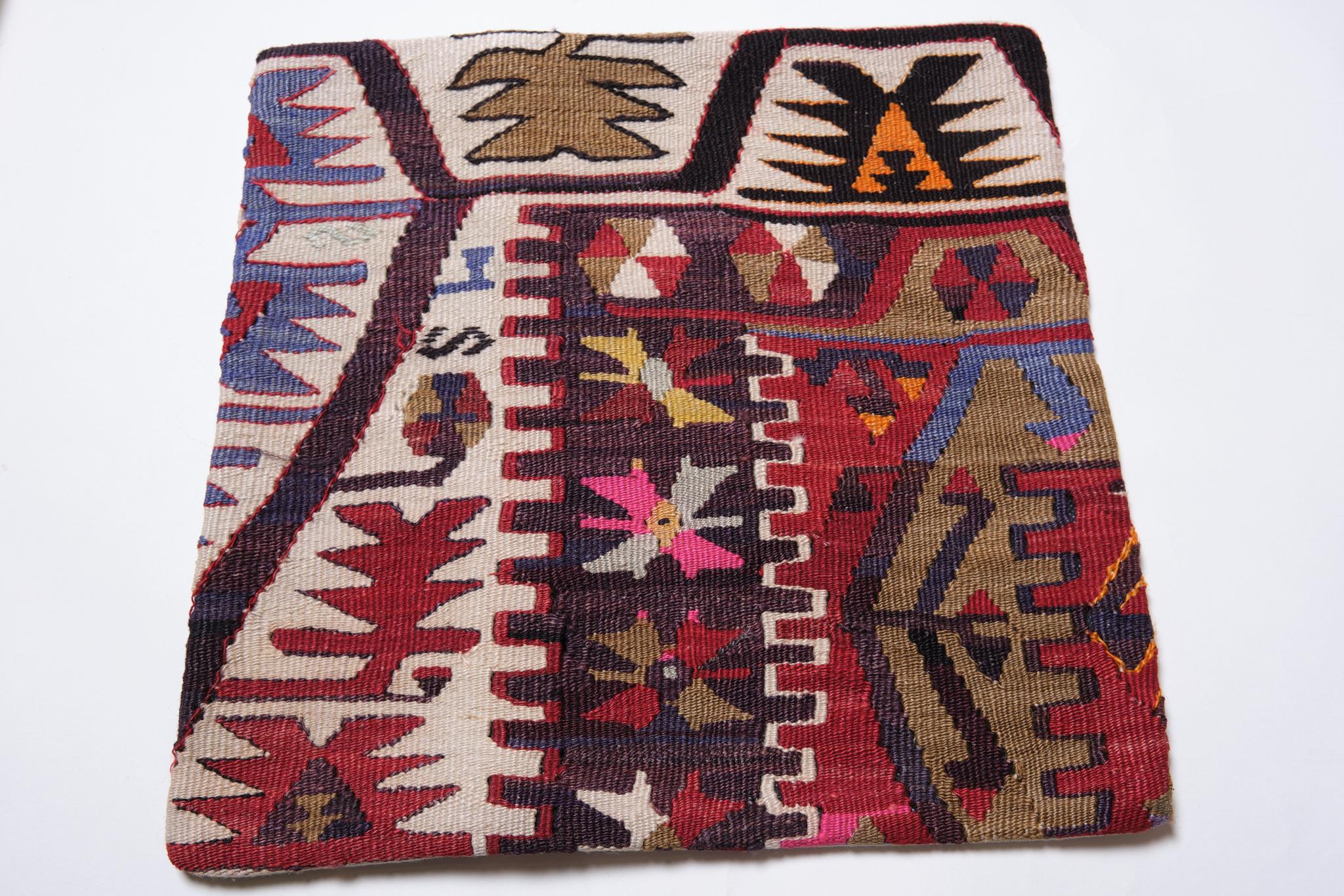 Vintage & Old Kilim Cushion Cover, Anatolian Yastik Turkish Modern Pillow 4319 In Good Condition For Sale In Tokyo, JP