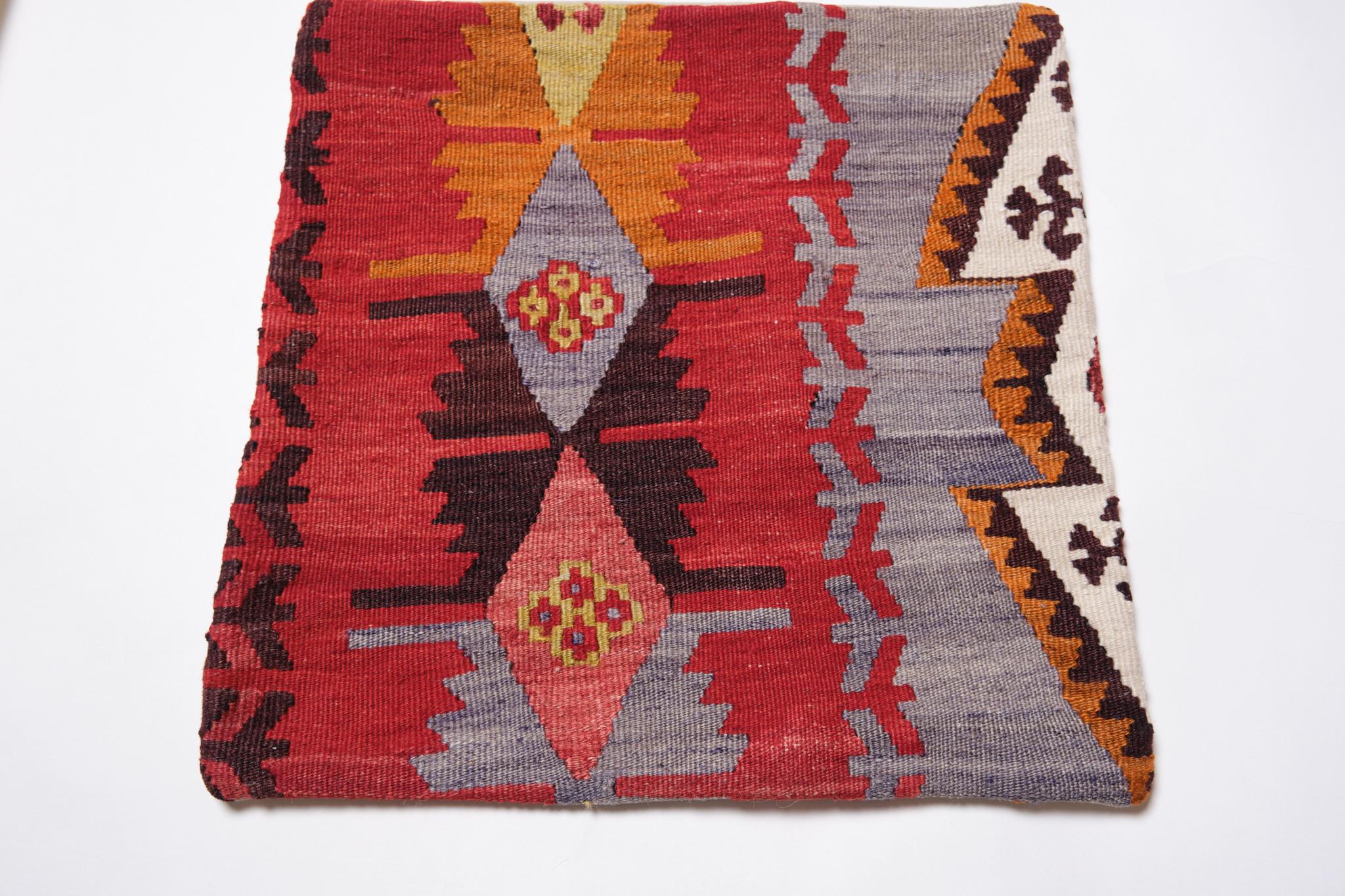Vintage & Old Kilim Cushion Cover, Anatolian Yastik Turkish Modern Pillow 4322 In Good Condition For Sale In Tokyo, JP