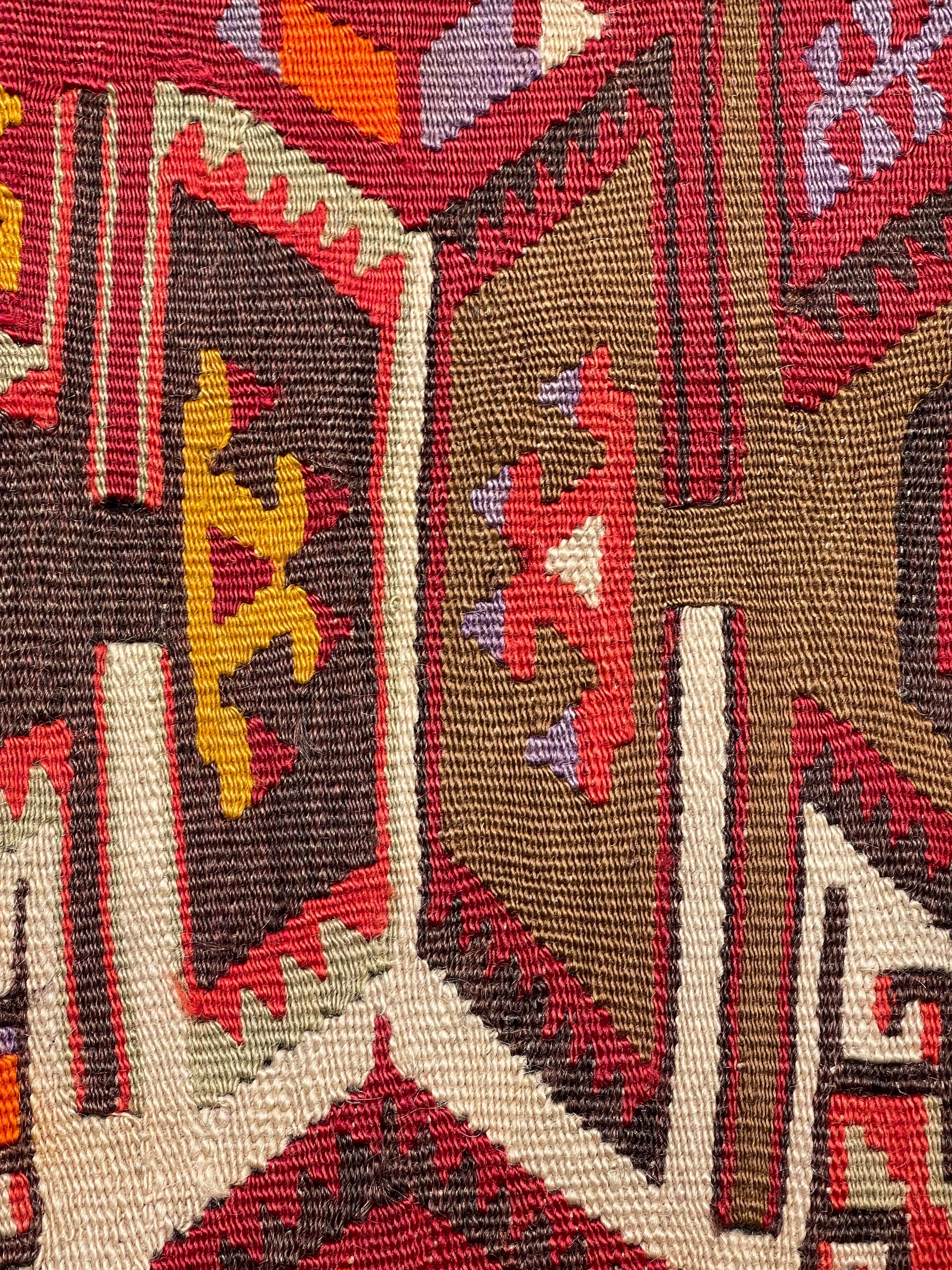 Türkisches modernes Yastik-Kissen im Vintage-Stil mit altem Kelim-Kissen, 4367 (Handgewebt) im Angebot