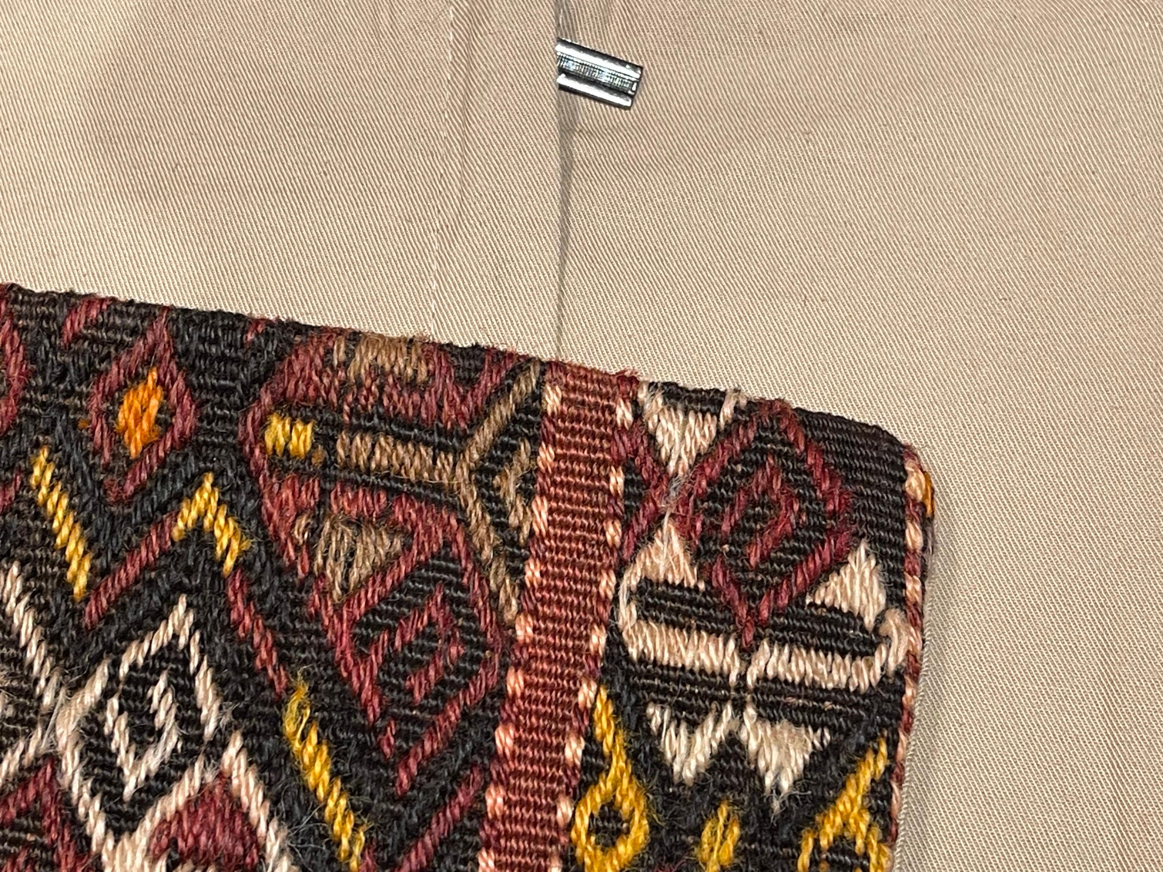 Tissé à la main Coussin Kilim vintage et ancien, coussin moderne turc d'Anatolie Yastik 4435 en vente