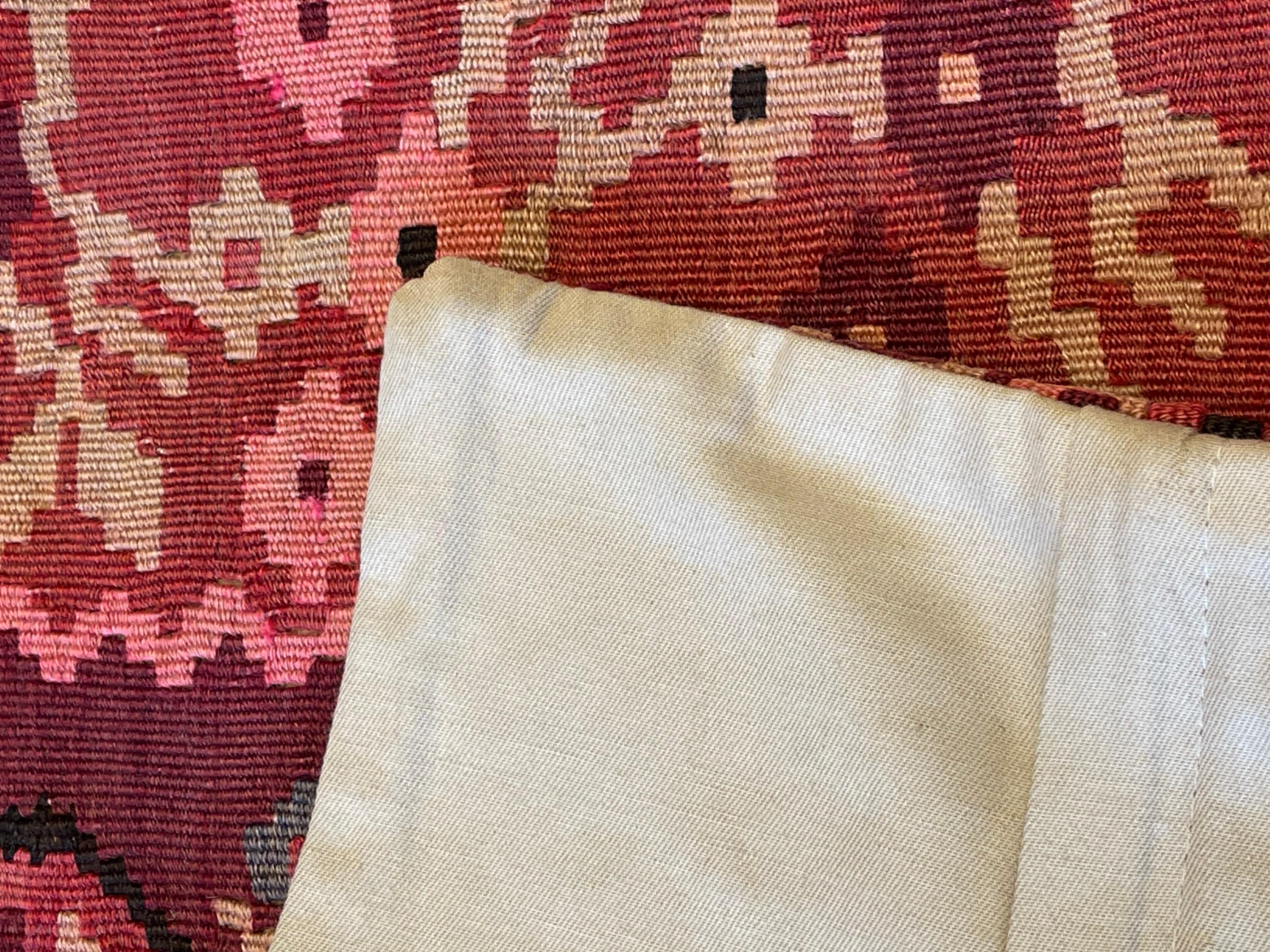Türkisches modernes Yastik-Kissen im Vintage-Stil mit altem Kelim-Kissen, 4480 im Zustand „Gut“ im Angebot in Tokyo, JP