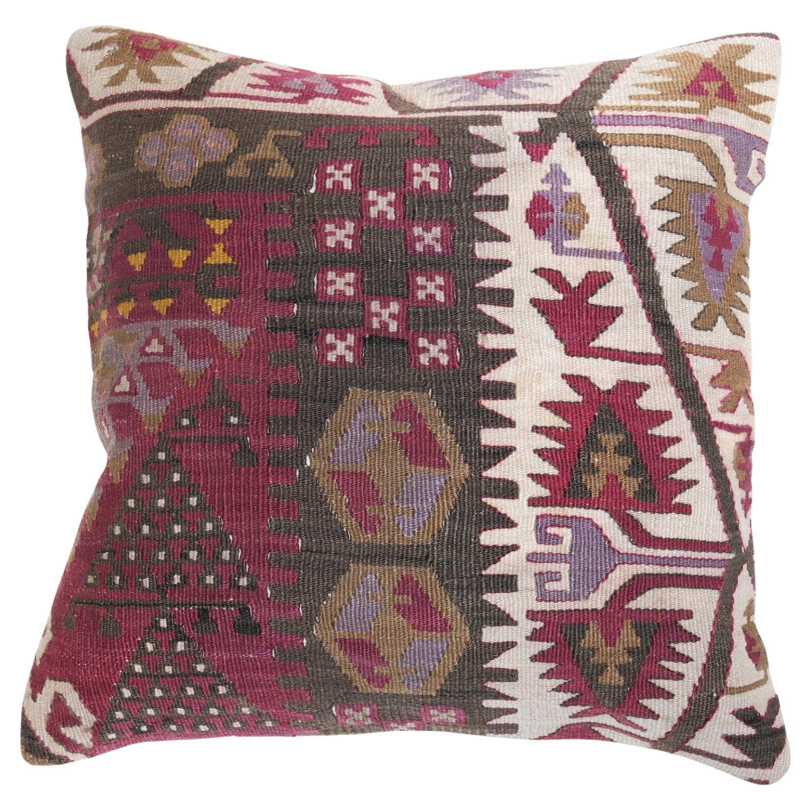 Türkisches modernes Yastik-Kissen im Vintage-Stil mit altem Kelim-Kissen, 4482 im Angebot