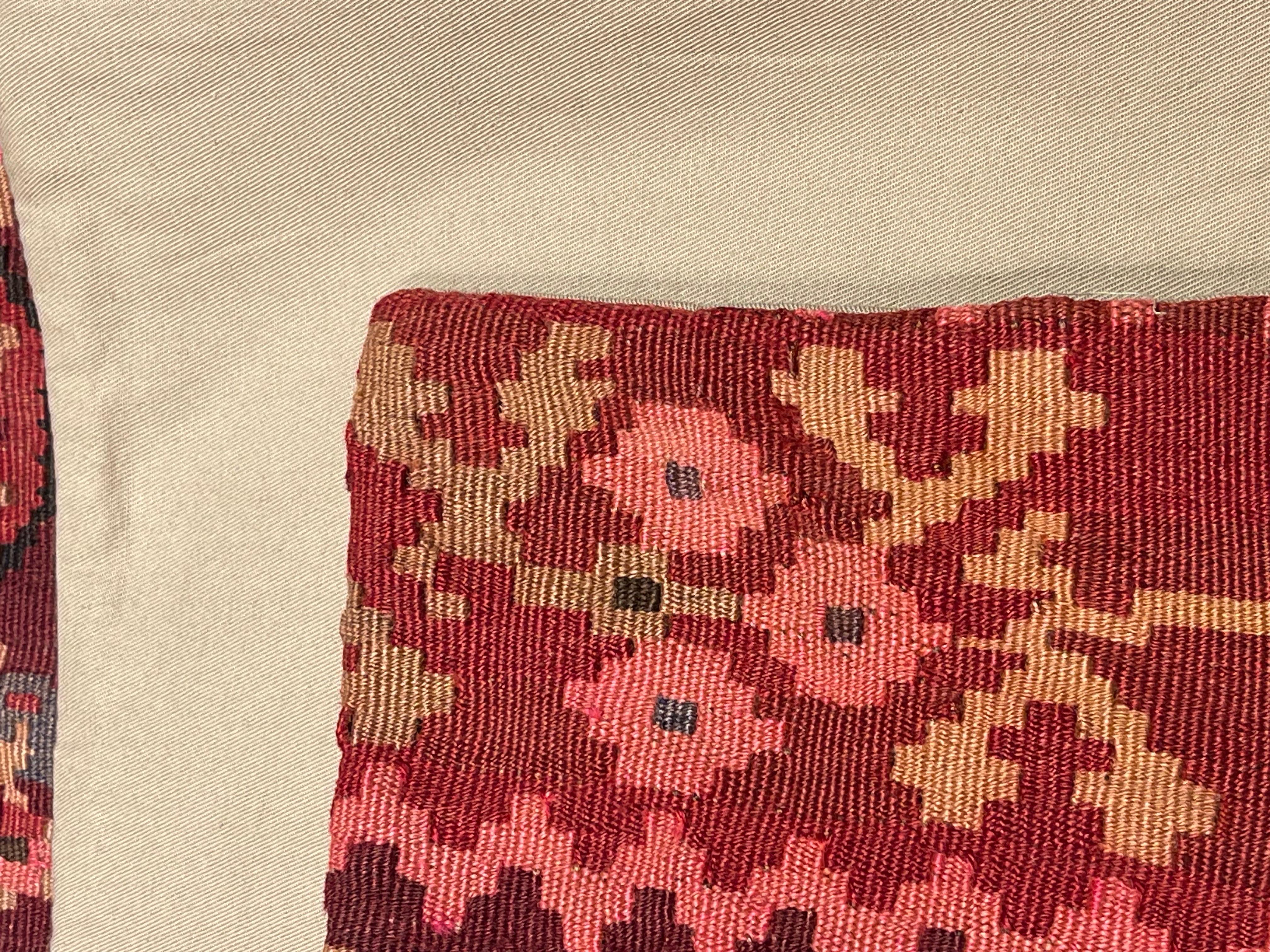 Vintage & Old Kilim Cushion Cover, Anatolian Yastik Turkish Modern Pillow 4502 In Good Condition For Sale In Tokyo, JP
