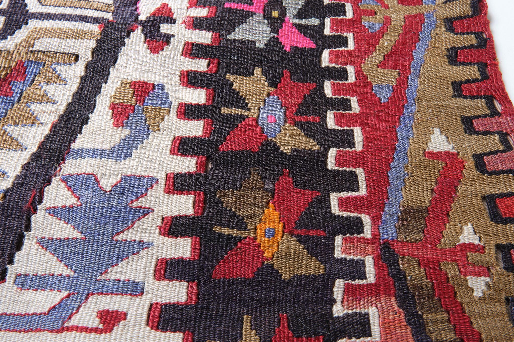 Vintage & Old Kilim Cushion Cover, Anatolian Yastik Turkish Modern Pillow 4345 In Good Condition For Sale In Tokyo, JP