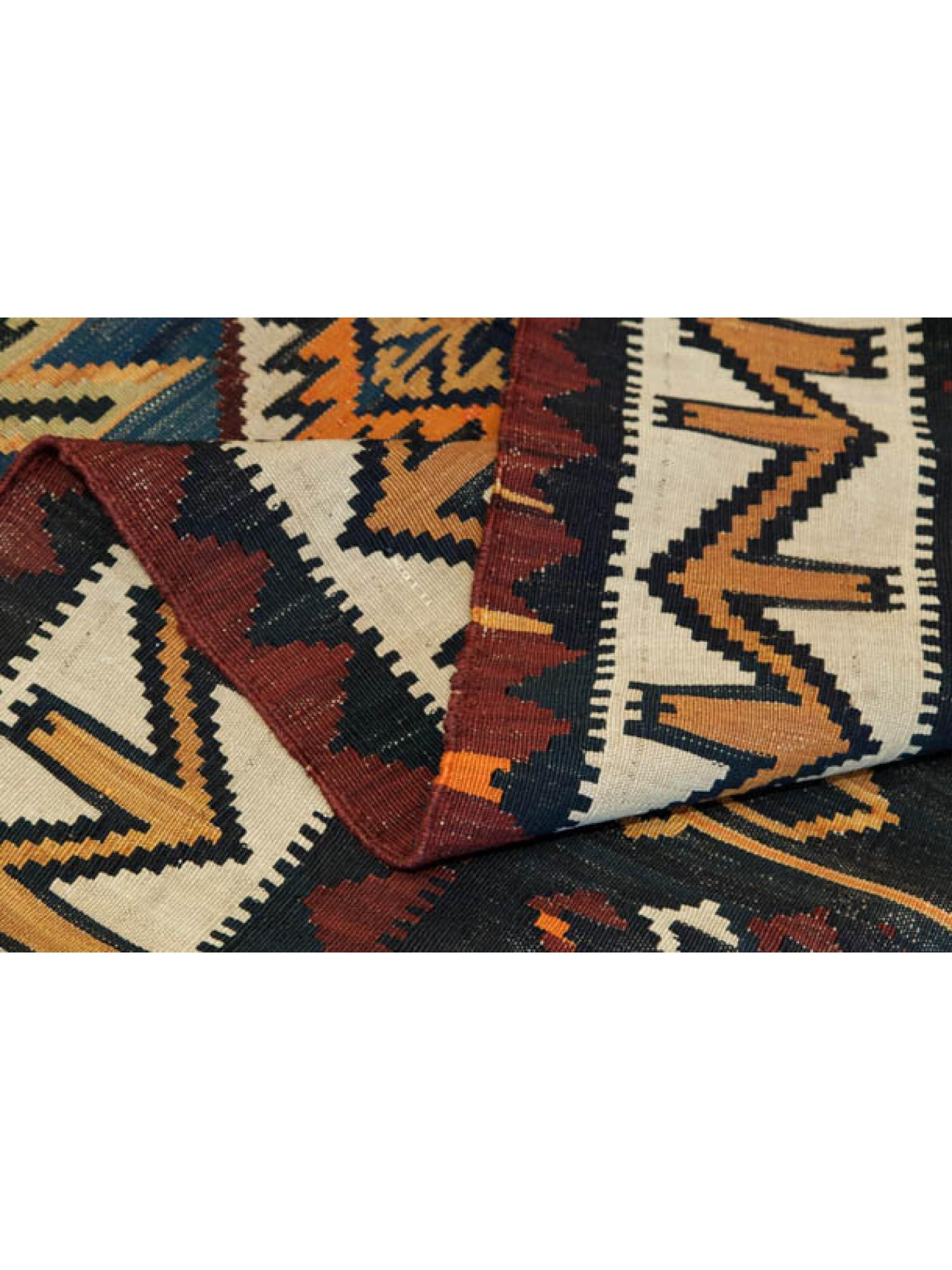 Natural Fiber Vintage Old Kuba Super Fine Kilim Rug, Caucasian Carpet For Sale