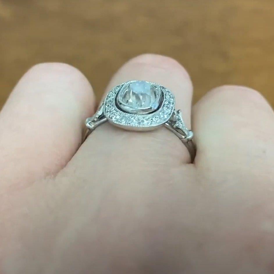 Taglio vecchia miniera Anello di fidanzamento aureolato Vintage Diamonds Mine Cut (circa 1,30 carati), Platino in vendita