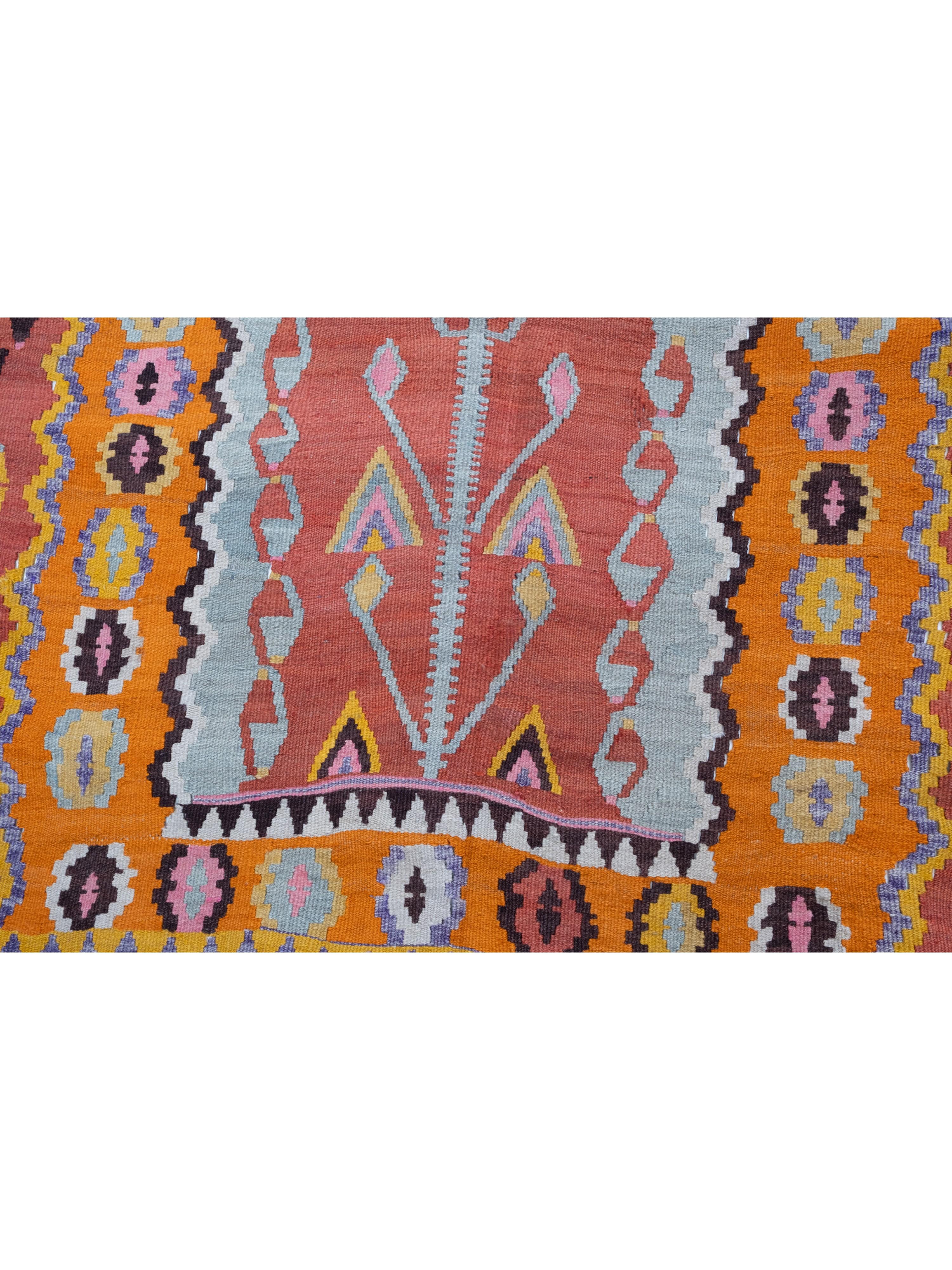 Turco Tappeto Ordu Kilim d'epoca dell'Anatolia settentrionale tradizionale turco in lana Mihrab in vendita