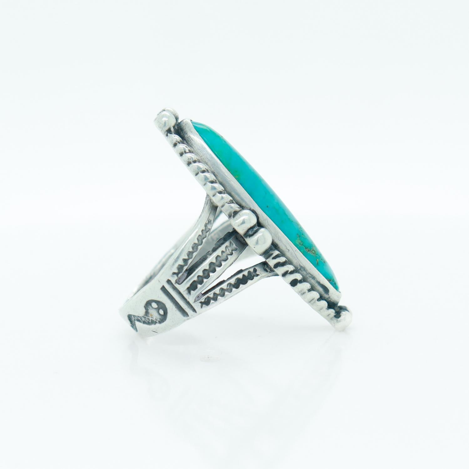 Vintage Old Pawn Navajo Sterling Silver and Turquoise Ring For Sale 3