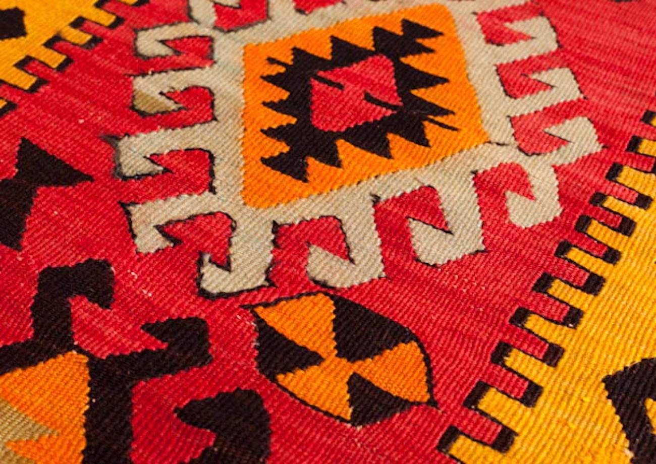 Alfombra antigua vintage Sivrihisar Kilim Anatolia Central Alfombra turca Turco en venta