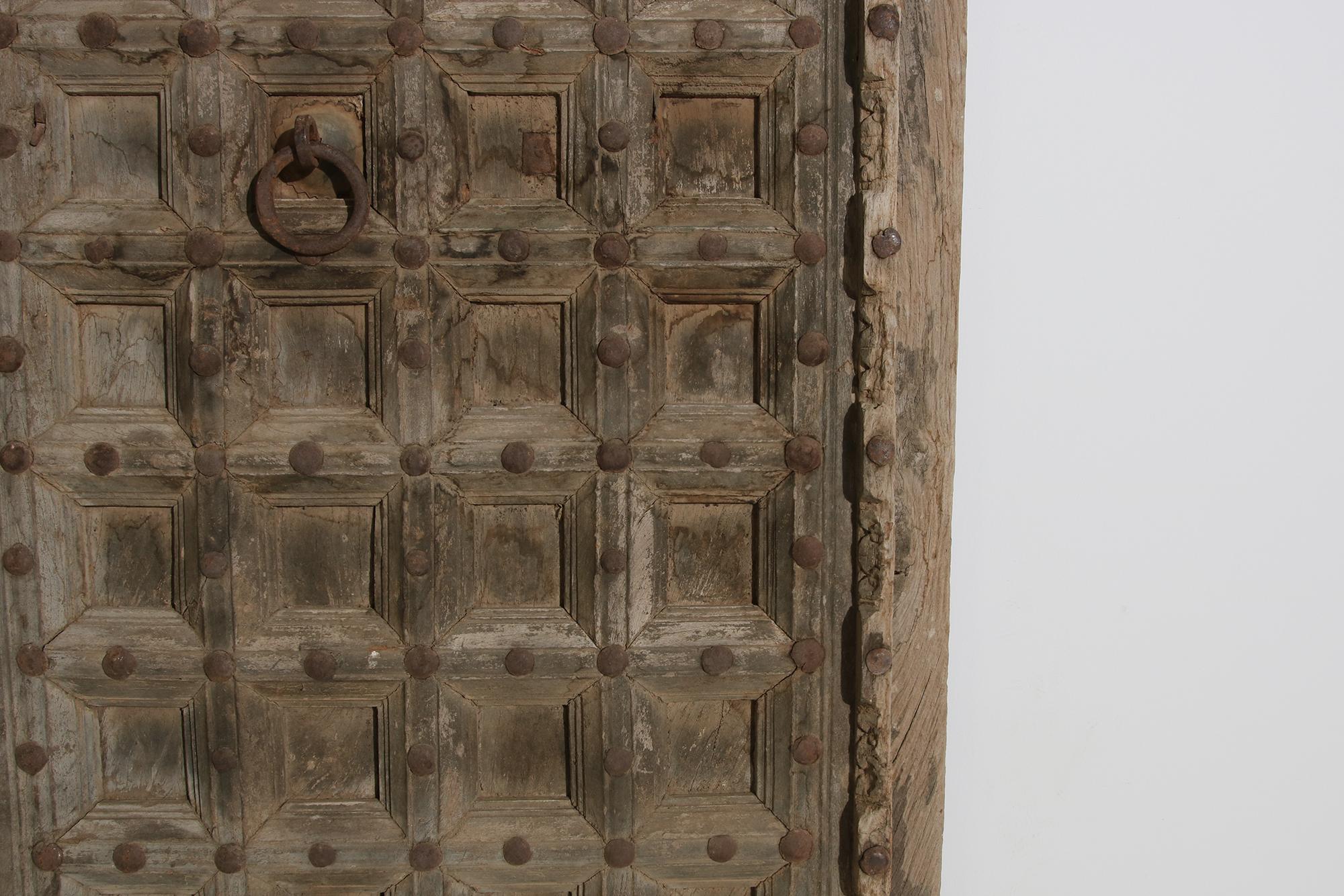Vintage & Old Wooden Moroccan Door with Iron & Metal Knocker, Wabi Sabi, Antique In Good Condition In Hamminkeln, DE