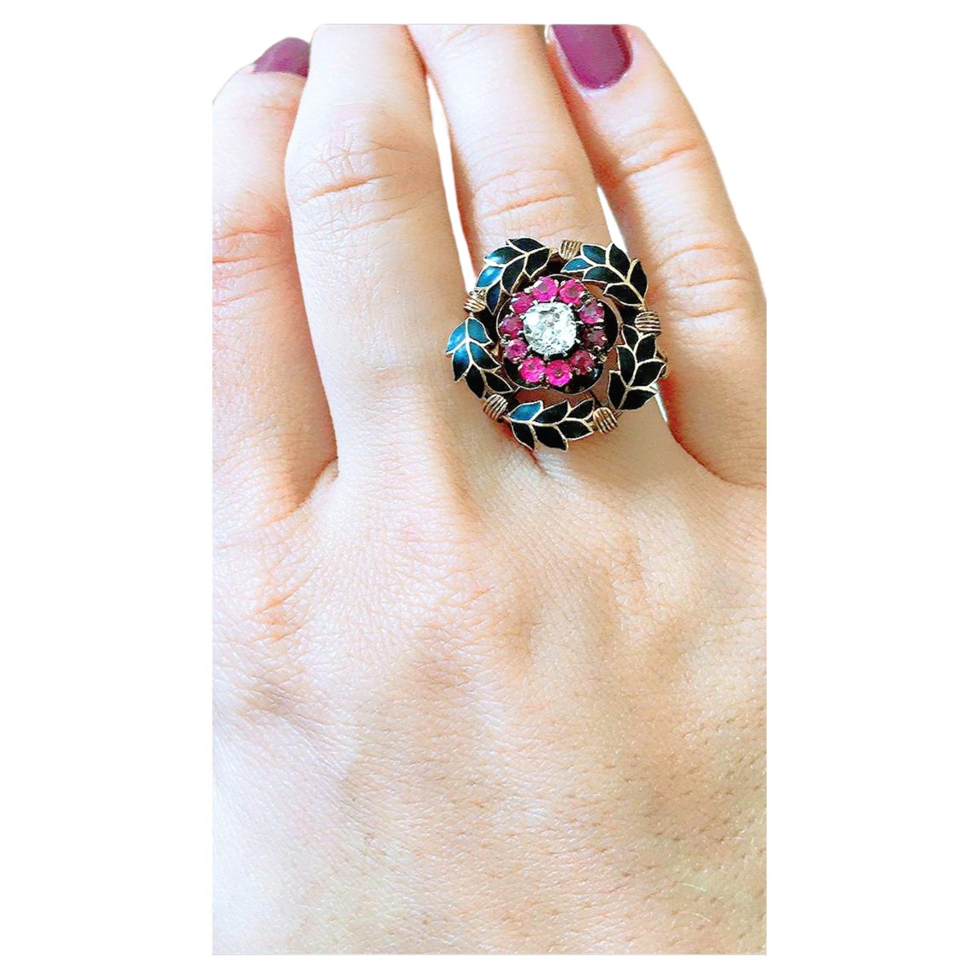 Vintage Diamond And Ruby Gold Ring For Sale 3