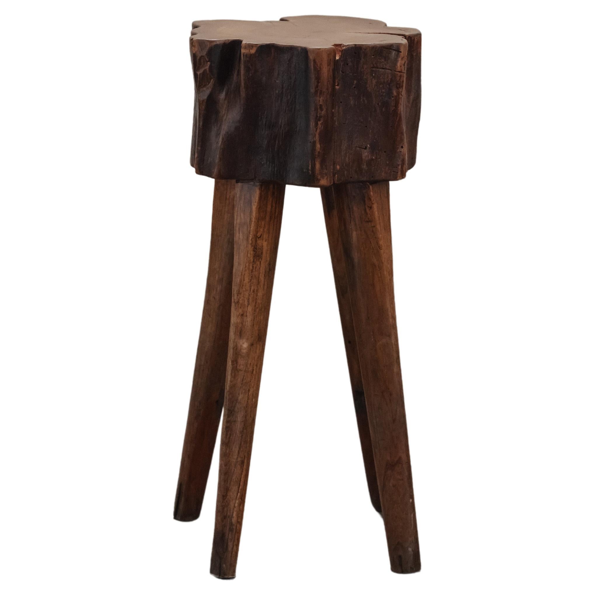 Vintage-Beistelltisch aus Olivenholz aus Frankreich, um 1960 im Angebot