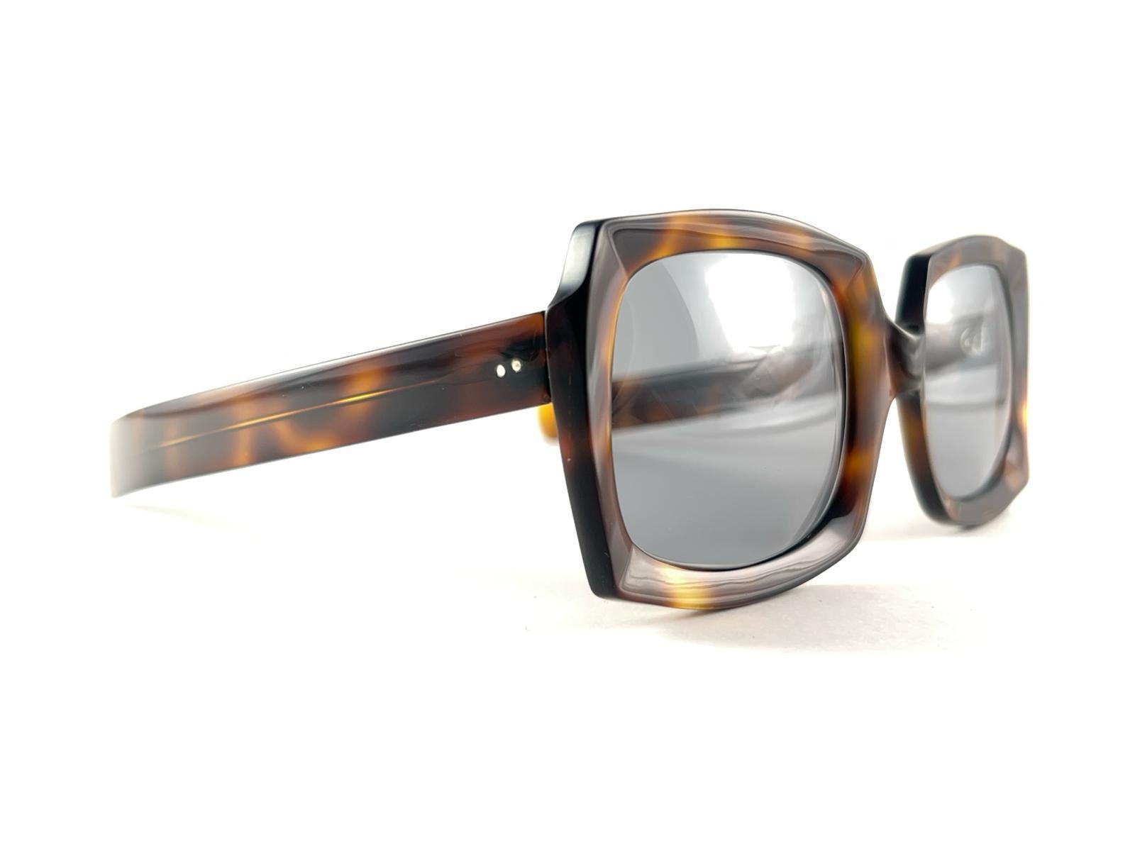 Lunettes de soleil surdimensionnées vintage Oliver Goldsmith 60's Dark Tortoise Made In England Excellent état - En vente à Baleares, Baleares