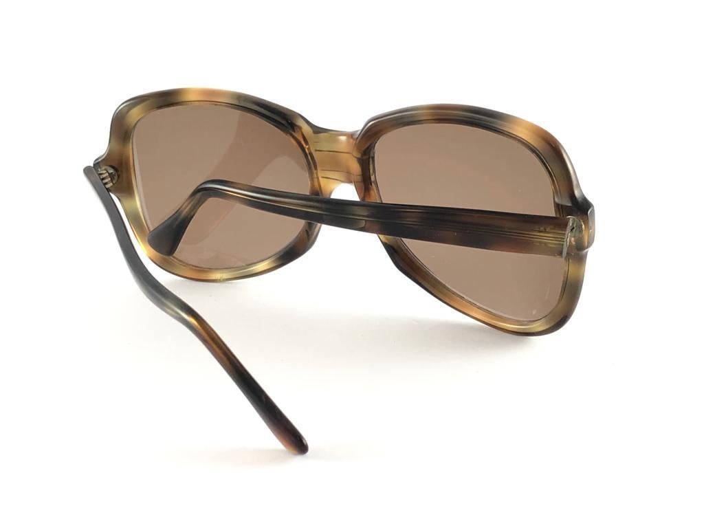 Vintage Oliver Goldsmith Hampton Oversized Tortoise Made in England Sunglasses For Sale 2