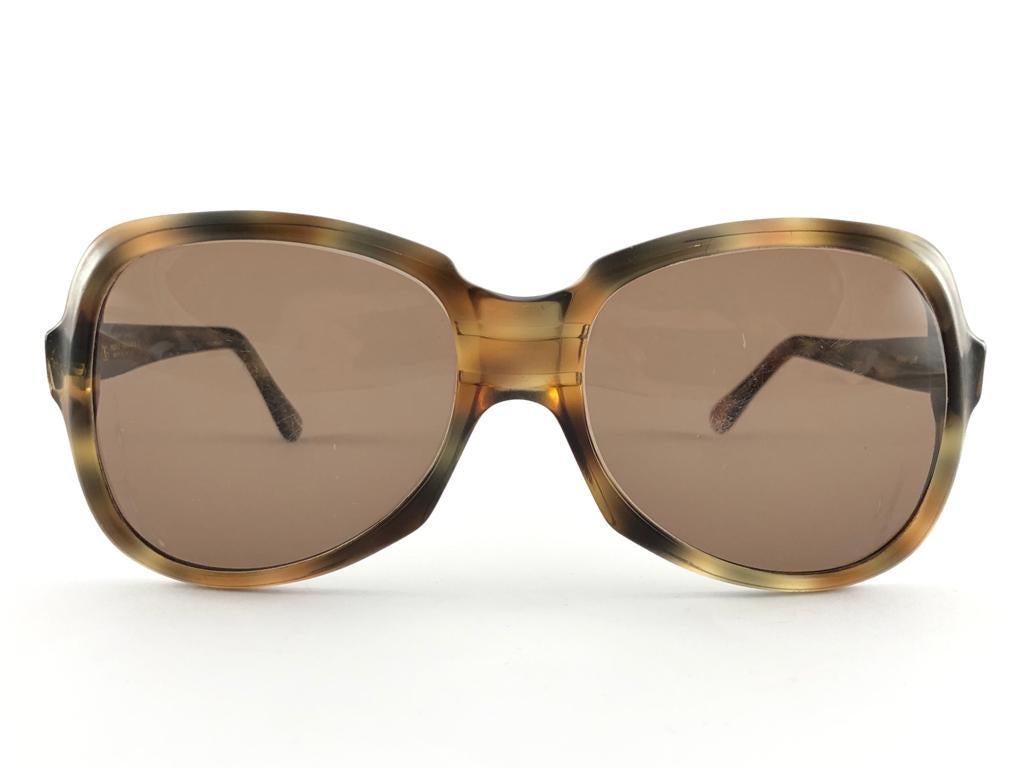 Vintage Oliver Goldsmith Hampton Oversized Tortoise Made in England Sunglasses For Sale 4