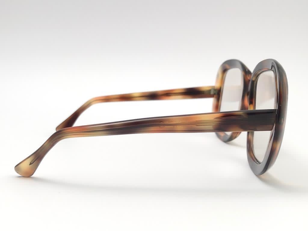 Vintage Oliver Goldsmith „“ KAZ „“ übergroße Schildpatt Made in England Sonnenbrille im Zustand „Hervorragend“ im Angebot in Baleares, Baleares