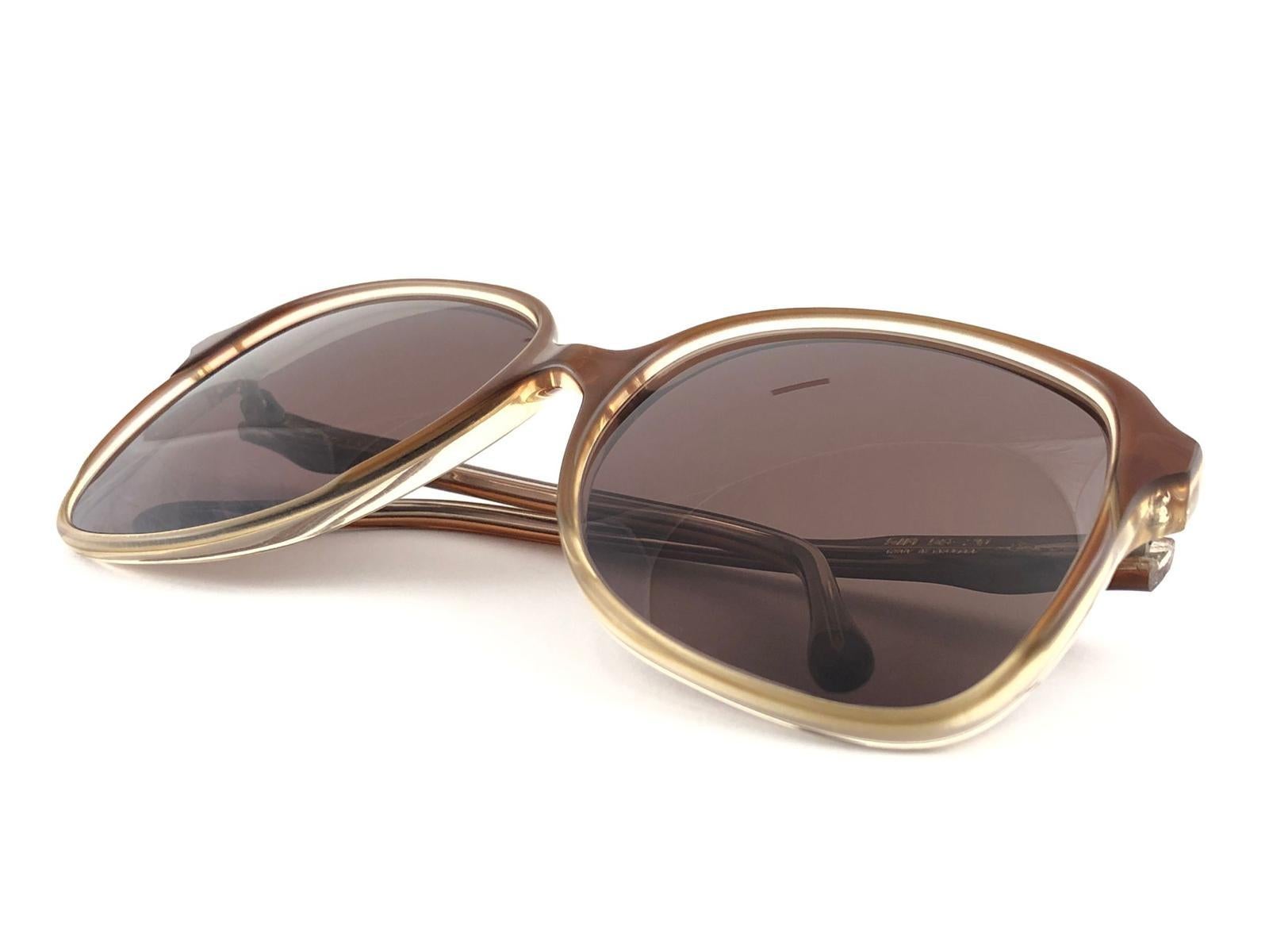 Vintage Oliver Goldsmith 