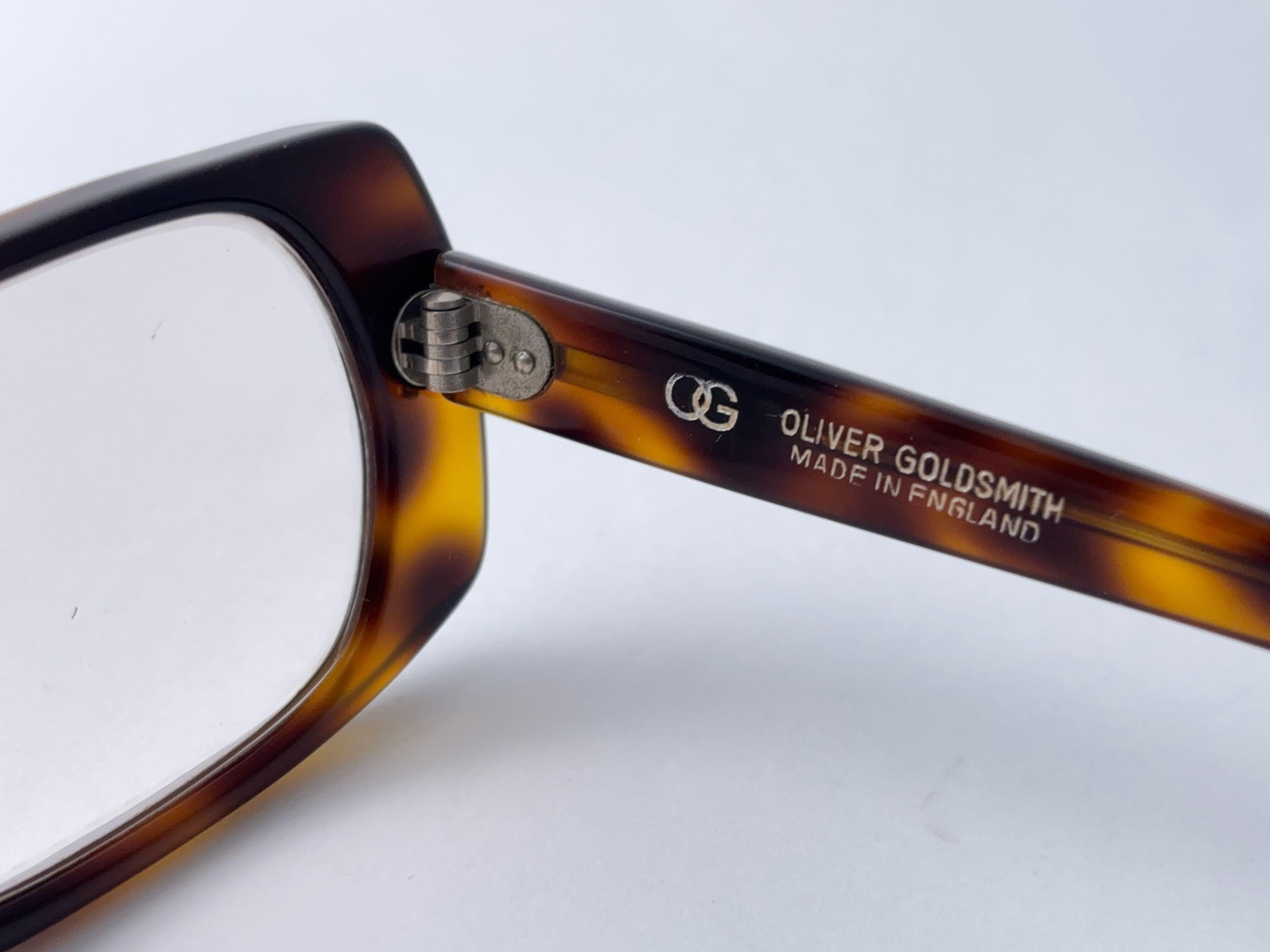 Vintage Oliver Goldsmith 