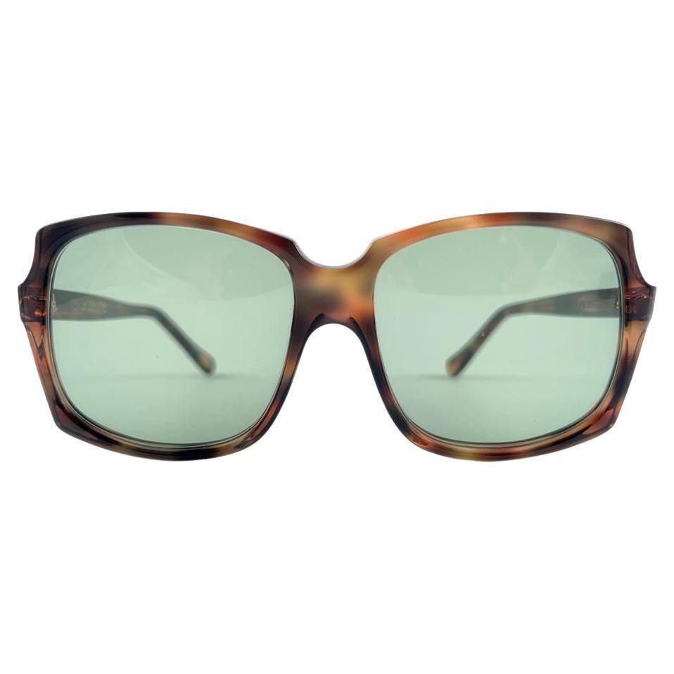 Oliver Goldschmiede Moonshine Übergroße Fackel-Sonnenbrille, hergestellt in England im Angebot