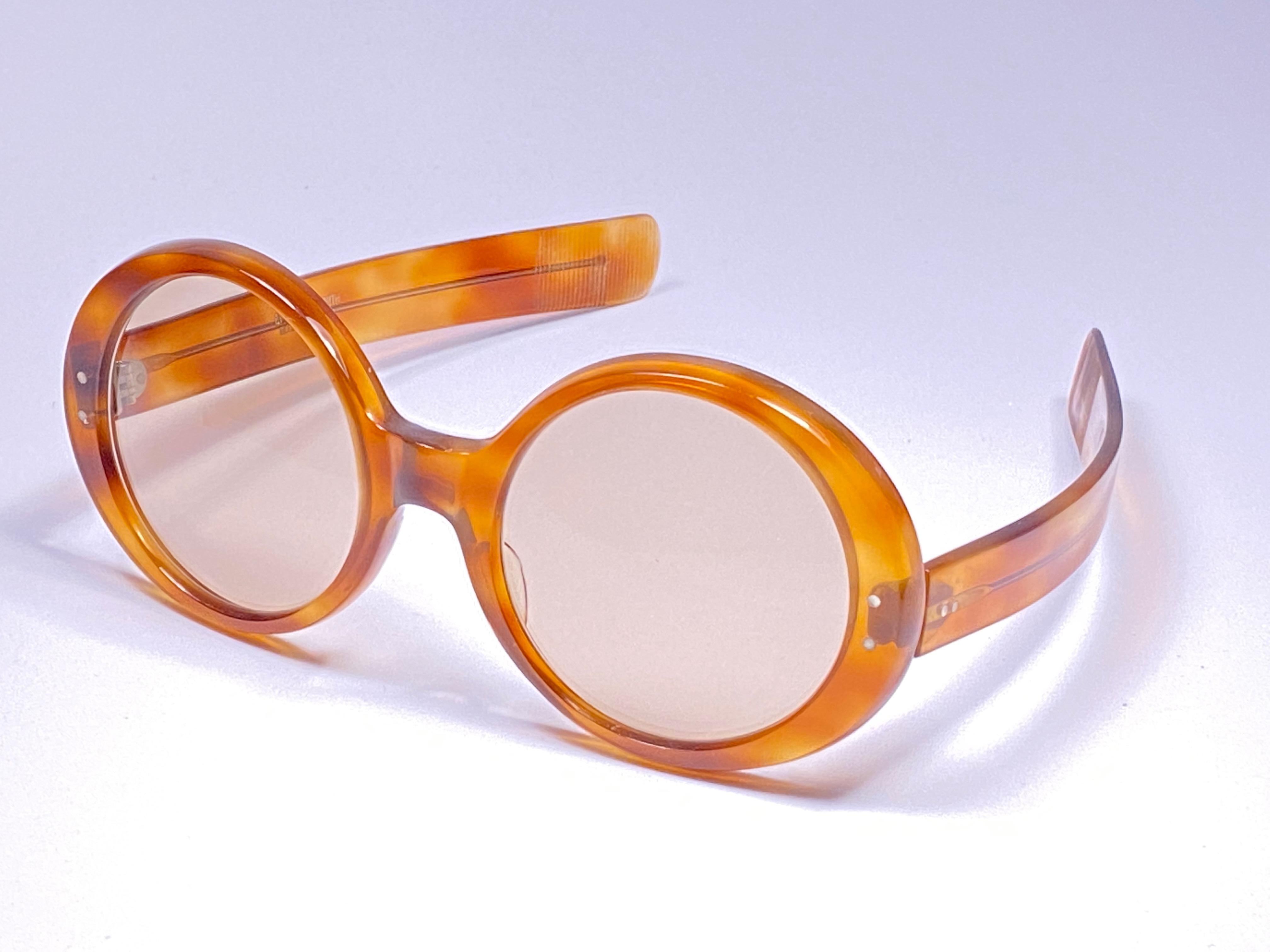 Vintage Oliver Goldsmith Round Thick Tortoise Oversized 1970 England Sunglasses For Sale 2