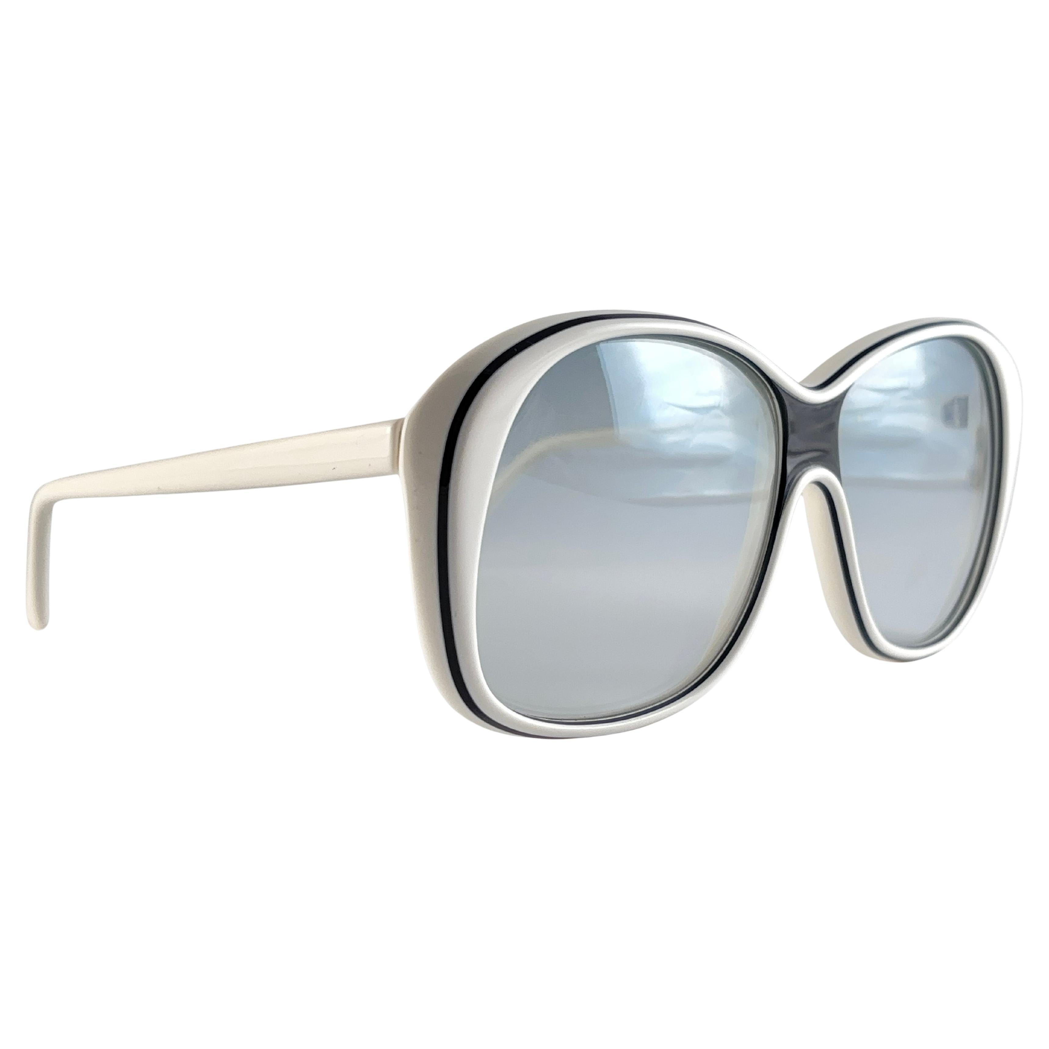 Oliver Goldsmith SACHA surdimensionné  Lunettes de soleil Made in England