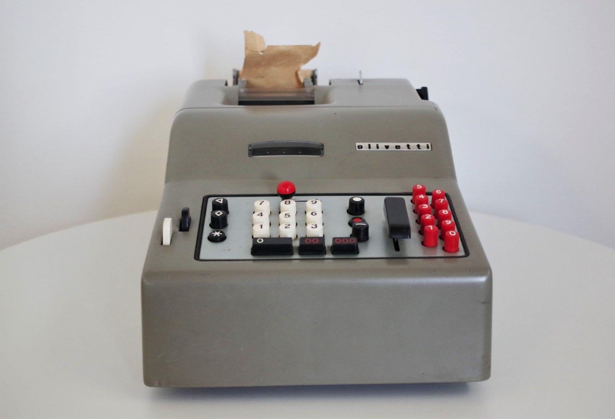 Calculadora vintage Olivetti Divisumma 14 - Obra maestra mecánica icónica de los años 40 en venta 7