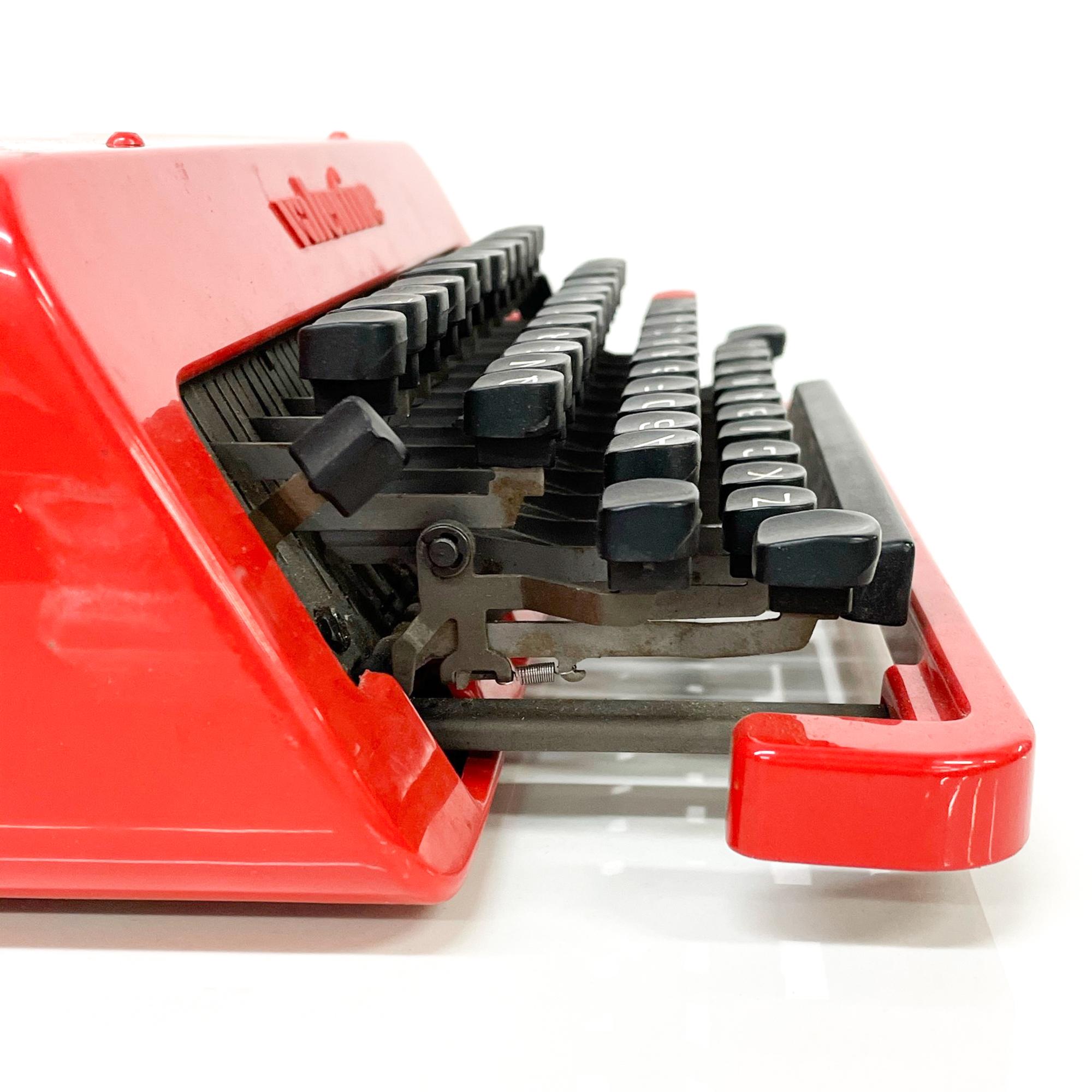 Plastic Vintage Olivetti Red Valentine Typewriter by Ettore Sottsass Memphis