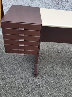Vintage Olivetti Synthesis Desk by Ettore Sottsass - 1970s Italian Design Icon
