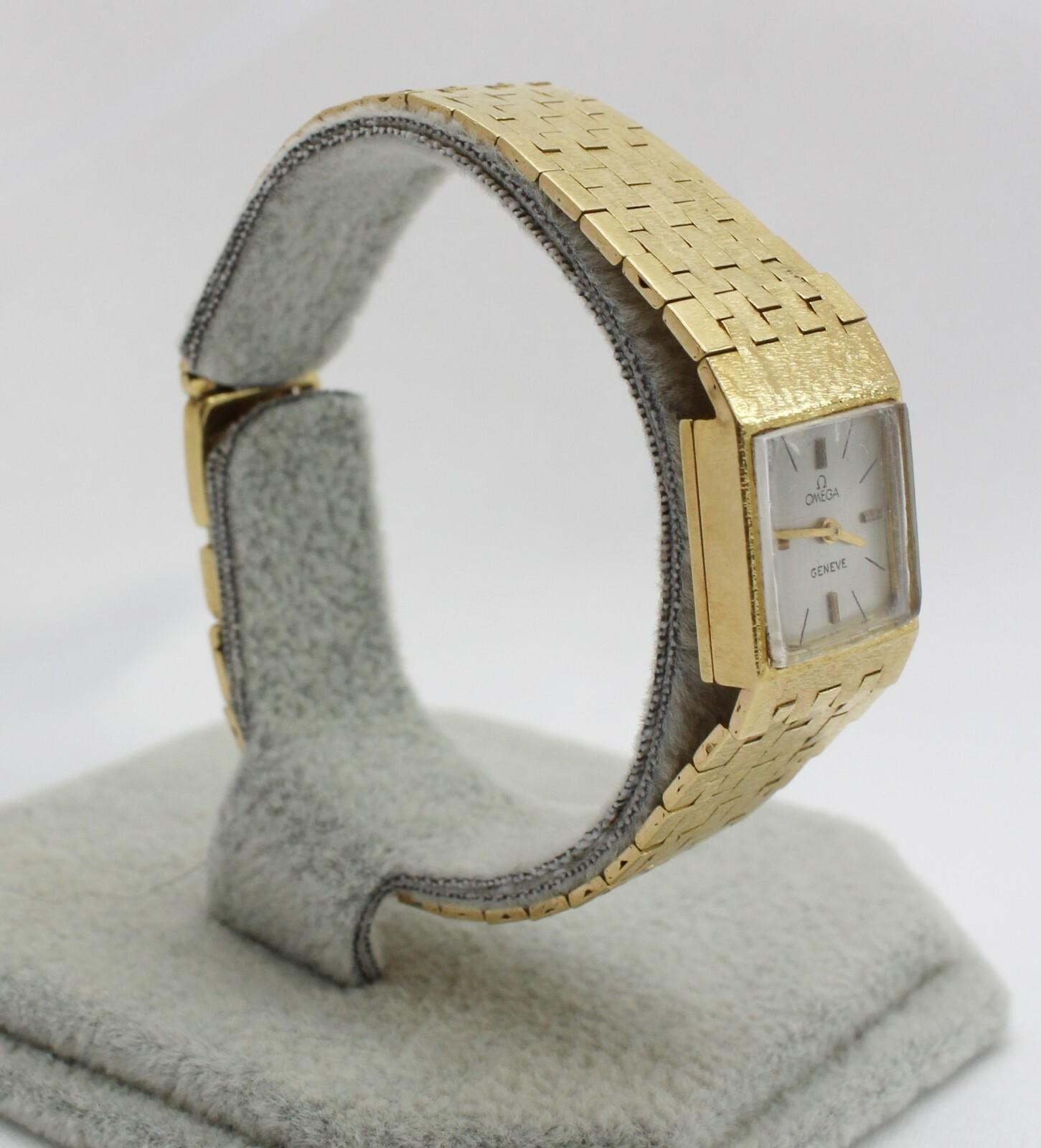 Vintage Omega 18k Gelbgold Damenuhr 17mm - 45.0g Vintage im Zustand „Gut“ im Angebot in Providence, RI