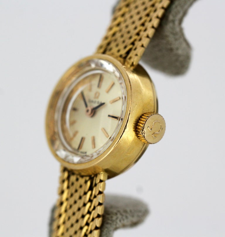 vintage-omega-1960s-ladies-full-18-karat-gold-at-1stdibs-vintage