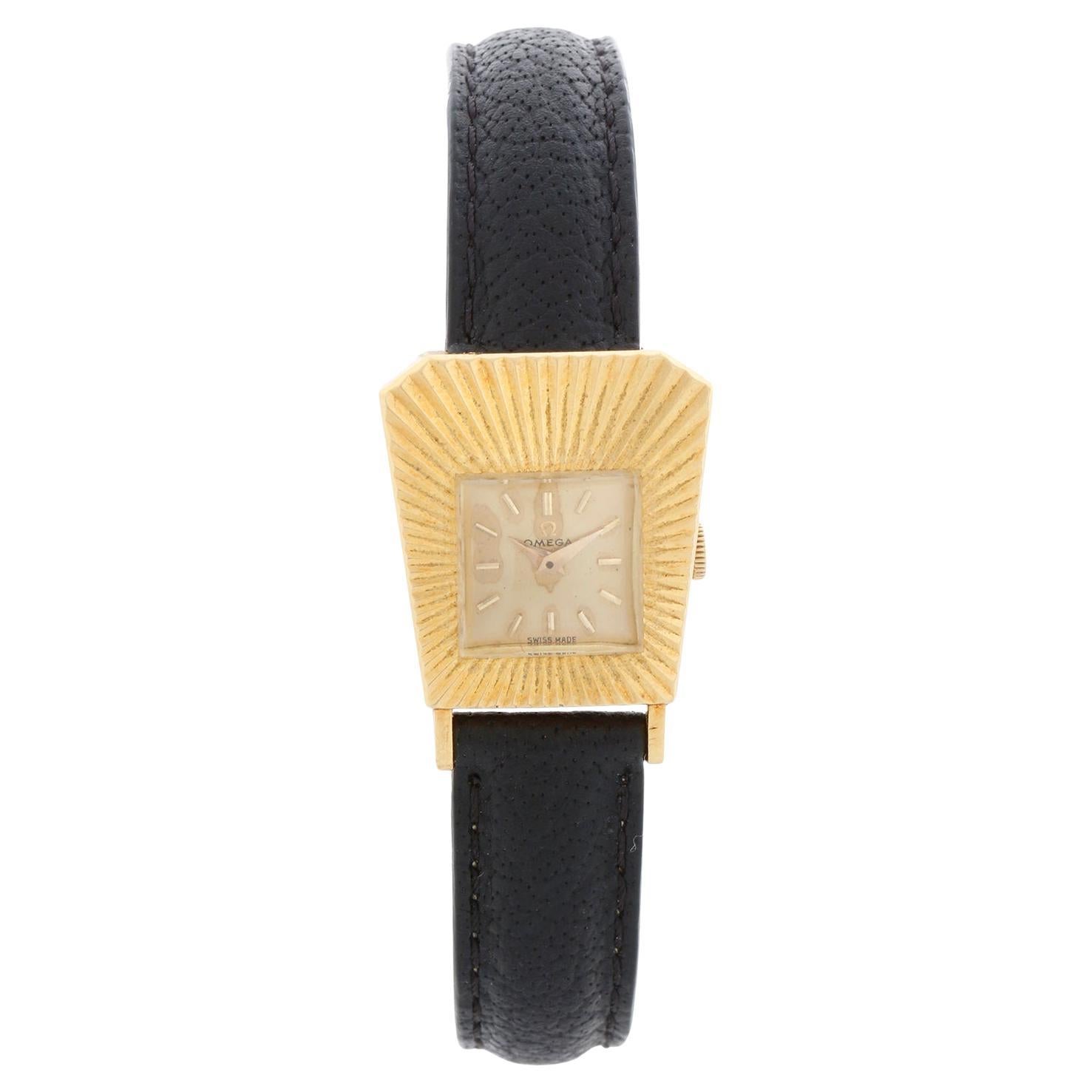Vintage Omega " Asymetric " Damen 18K Gelbgold Handgelenk Uhr