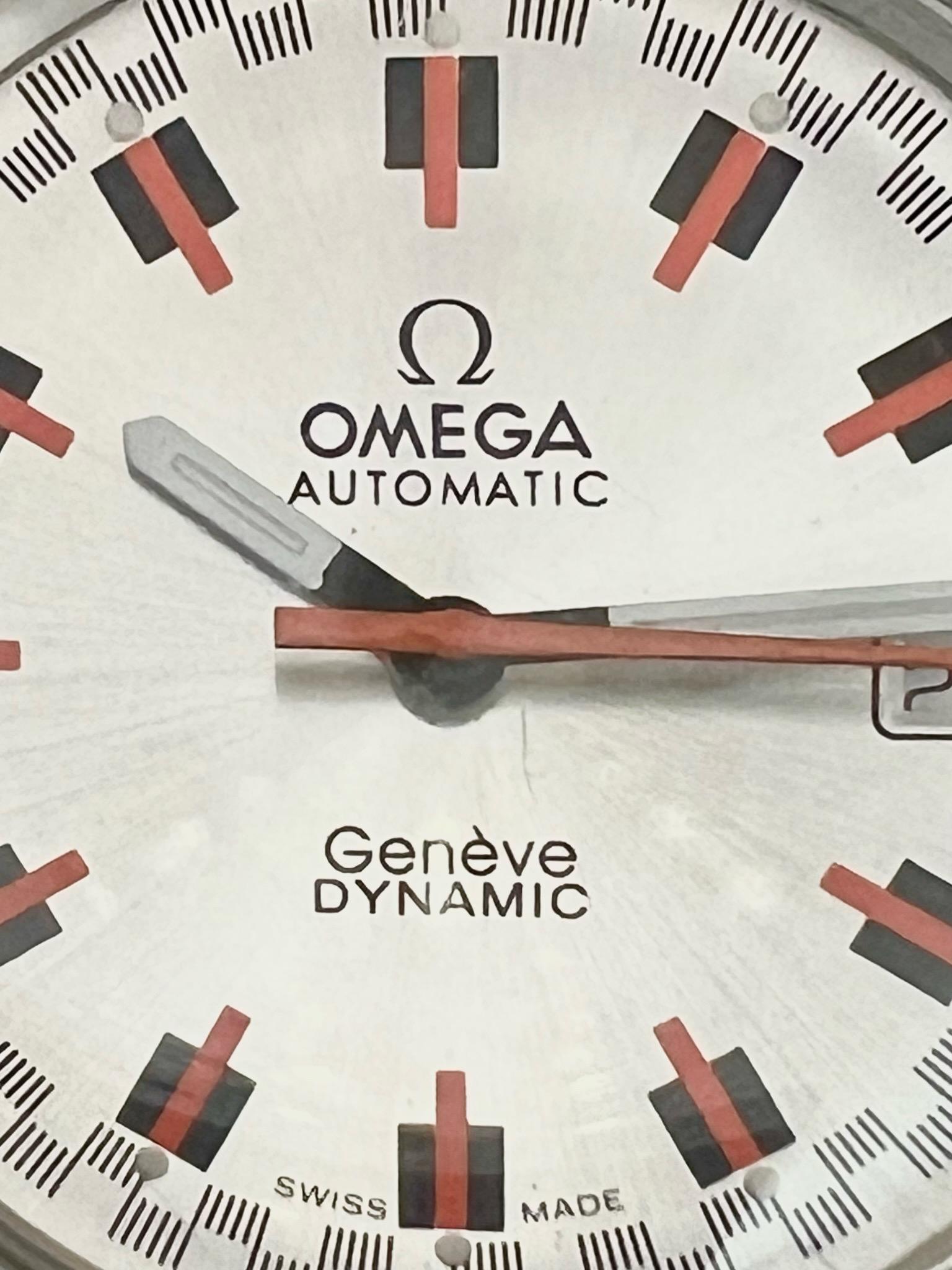 Vintage Omega Automatic Genève Dynamic In Good Condition For Sale In London, GB
