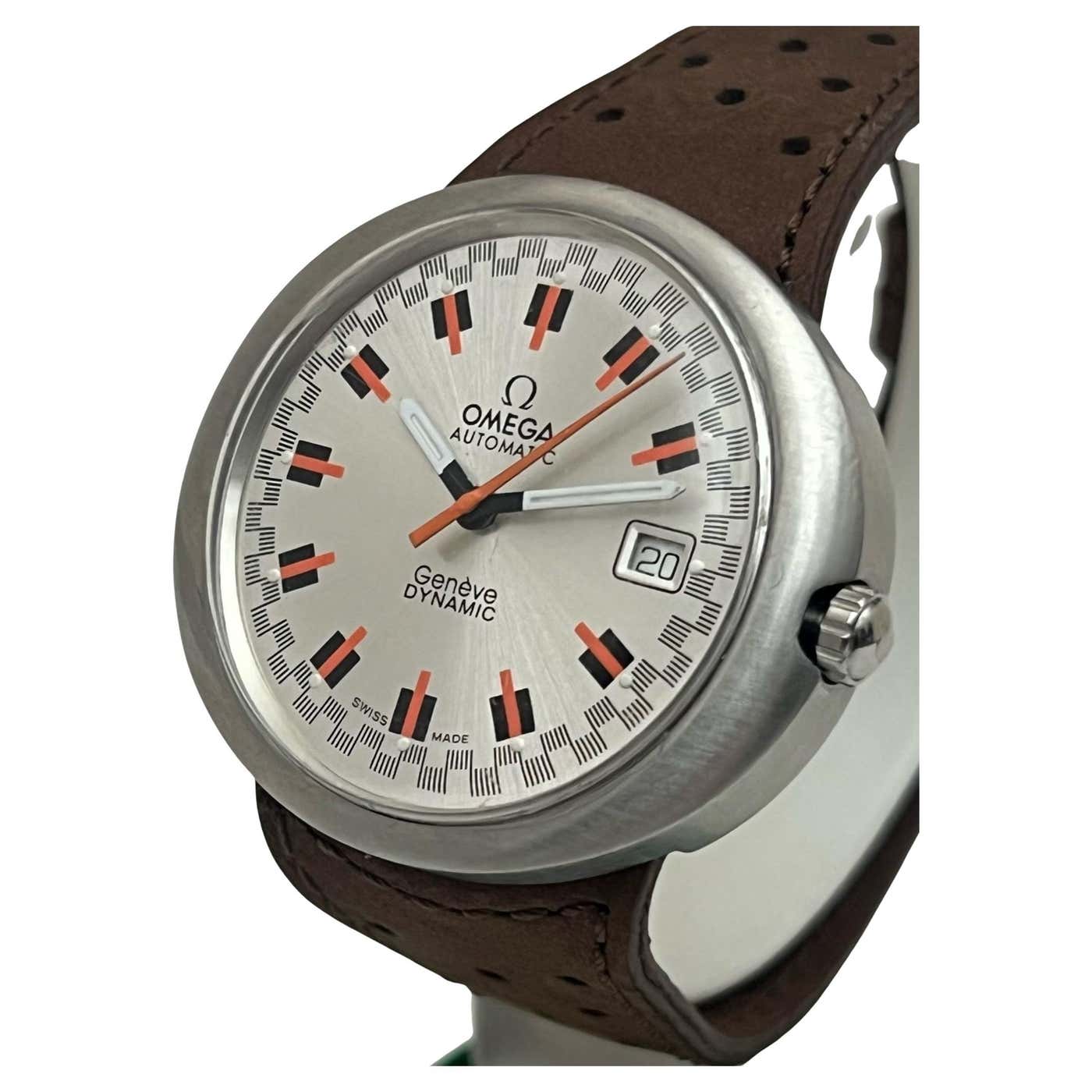 Vintage Omega Automatic Genève Dynamic For Sale at 1stDibs | omega ...