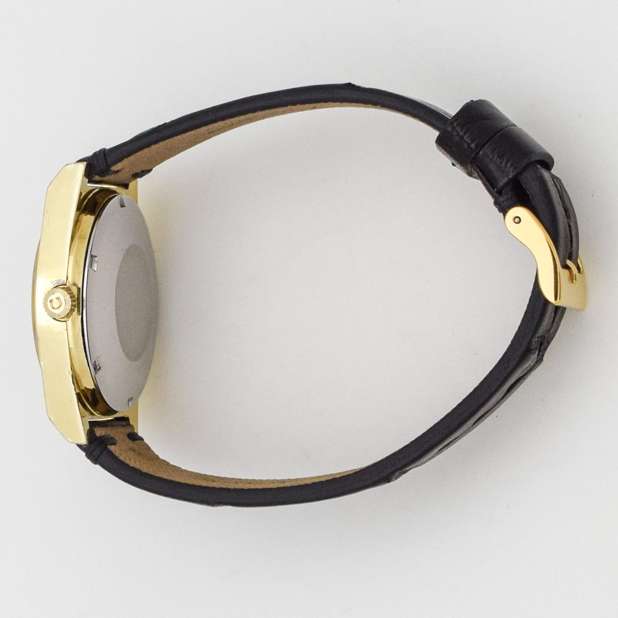Vintage Omega Automatic Reference 1660141 Watch, 1970 In Excellent Condition For Sale In Beverly Hills, CA