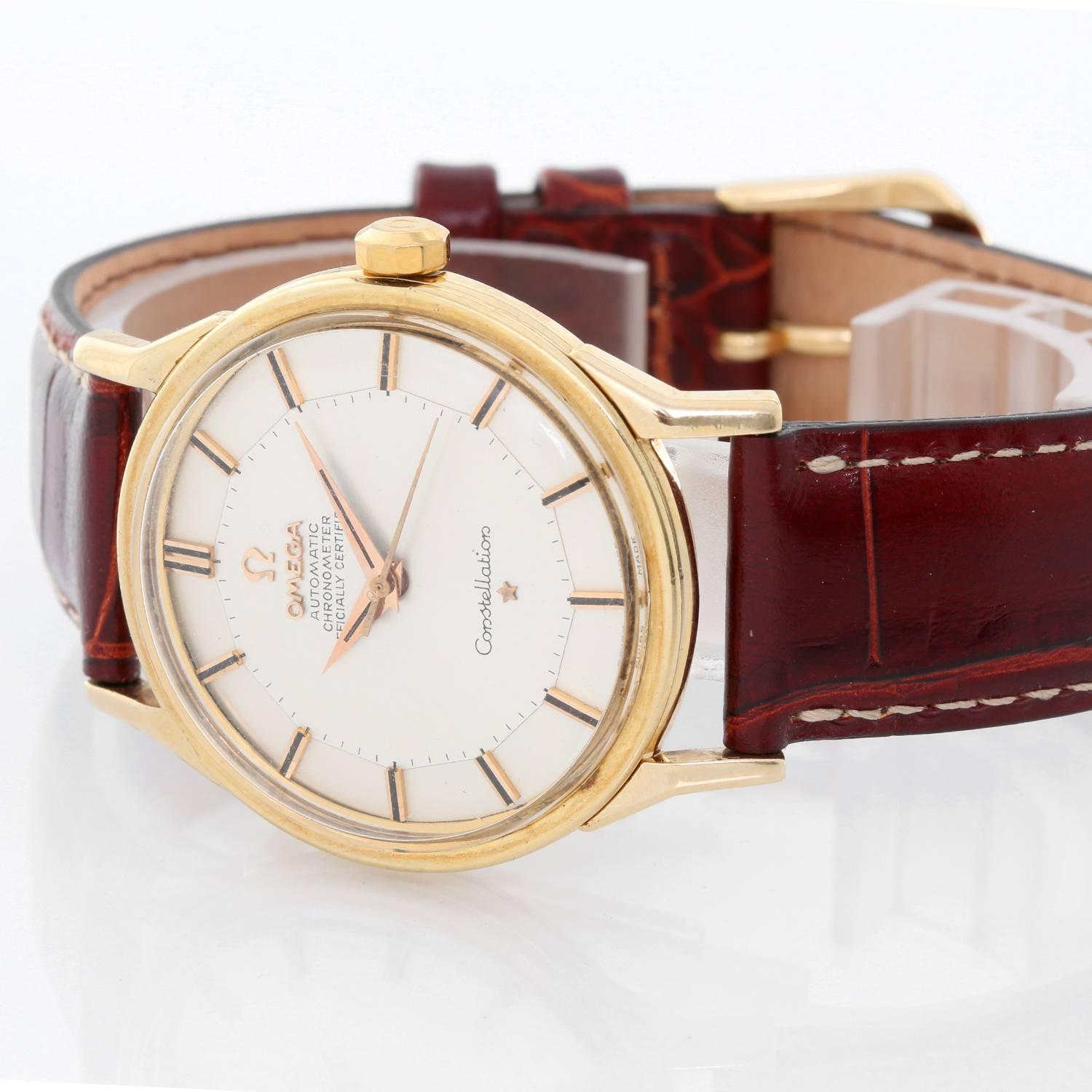 Omega Yellow Gold Constellation Automatic Wristwatch  In Excellent Condition In Dallas, TX