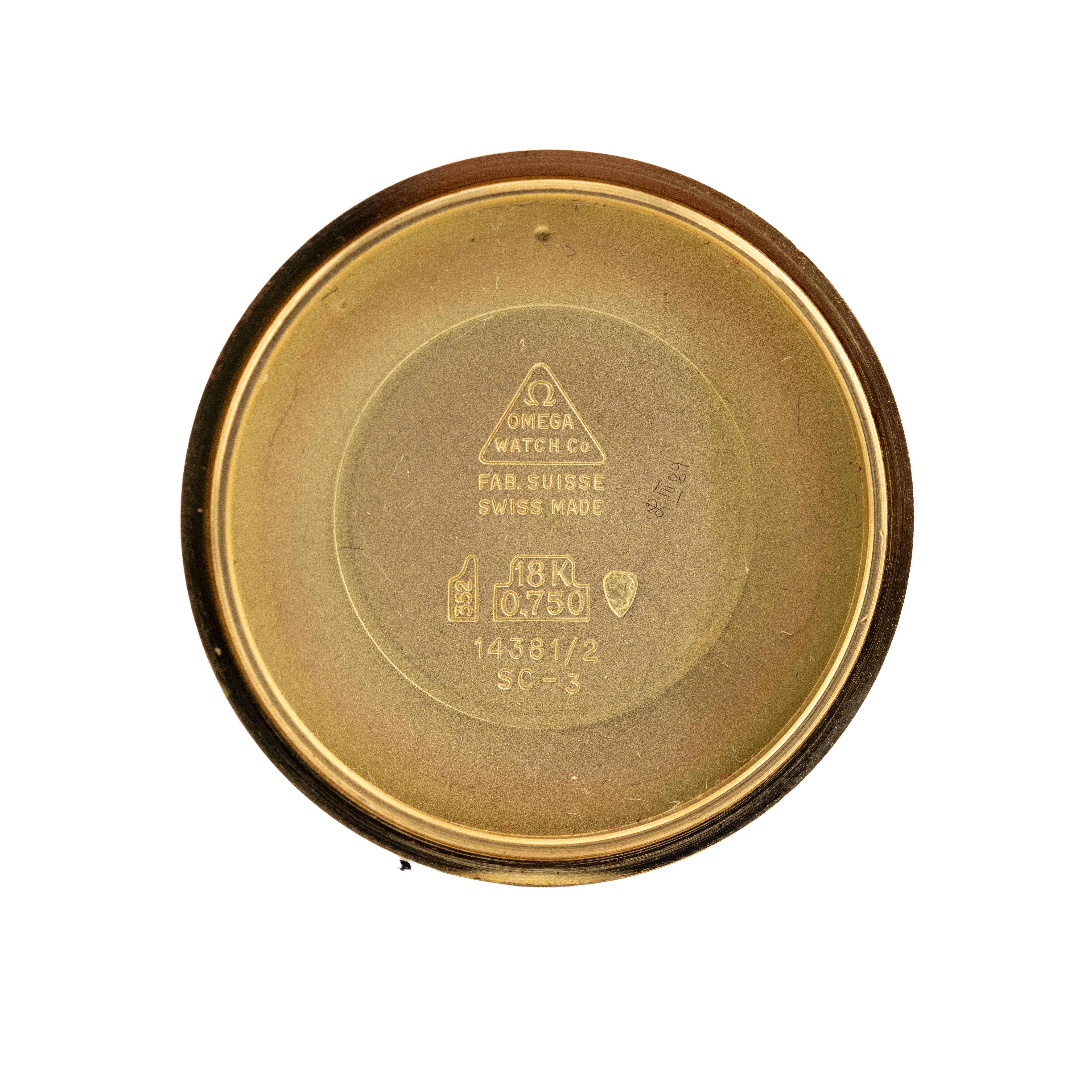 Reloj vintage Omega Constellation DeLuxe Pie Pan de oro de 18 quilates para caballero Circa 1959 en venta 1