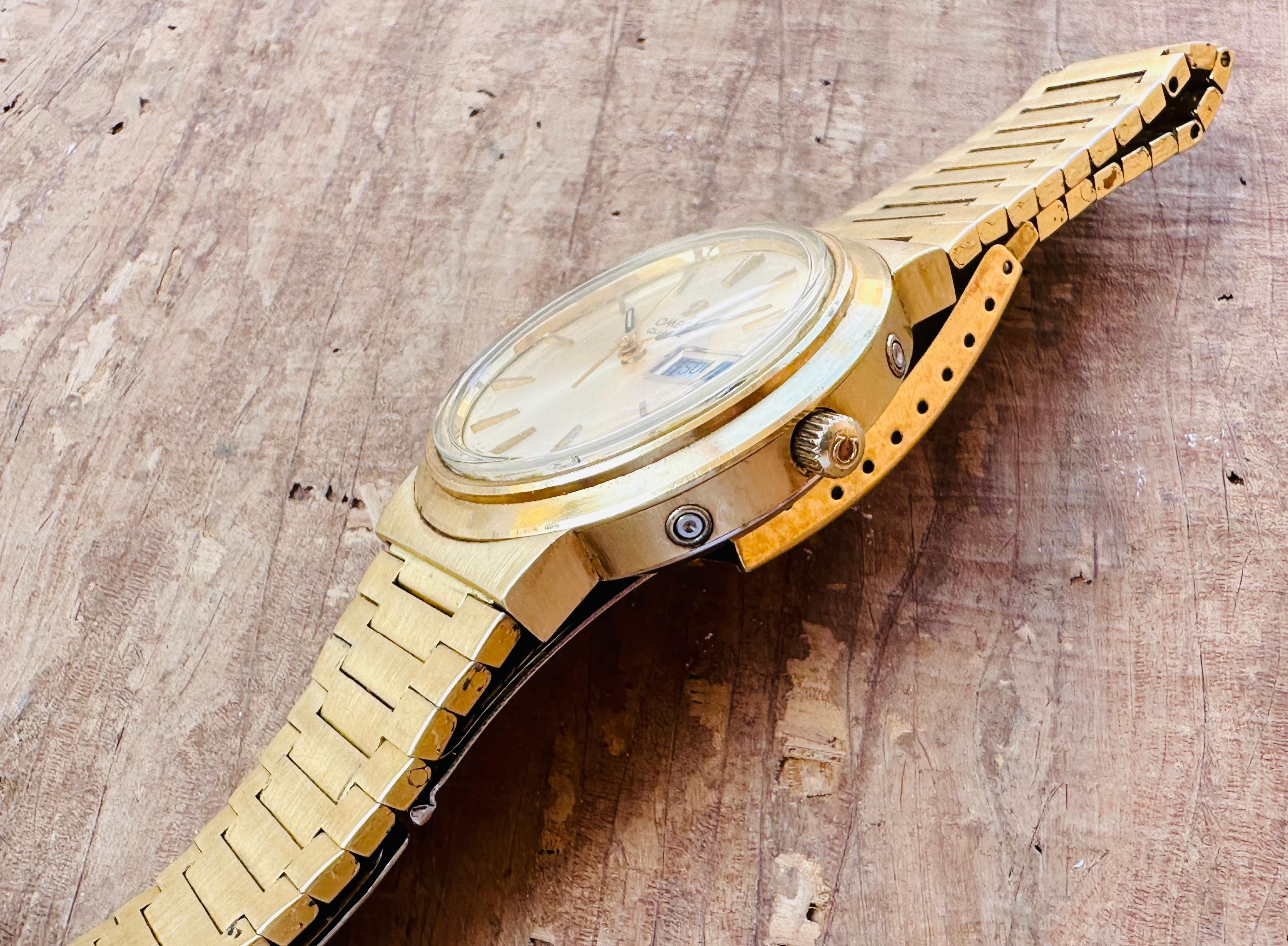 Omega Montre vintage Day Date plaquée or 1960058, années 70 10