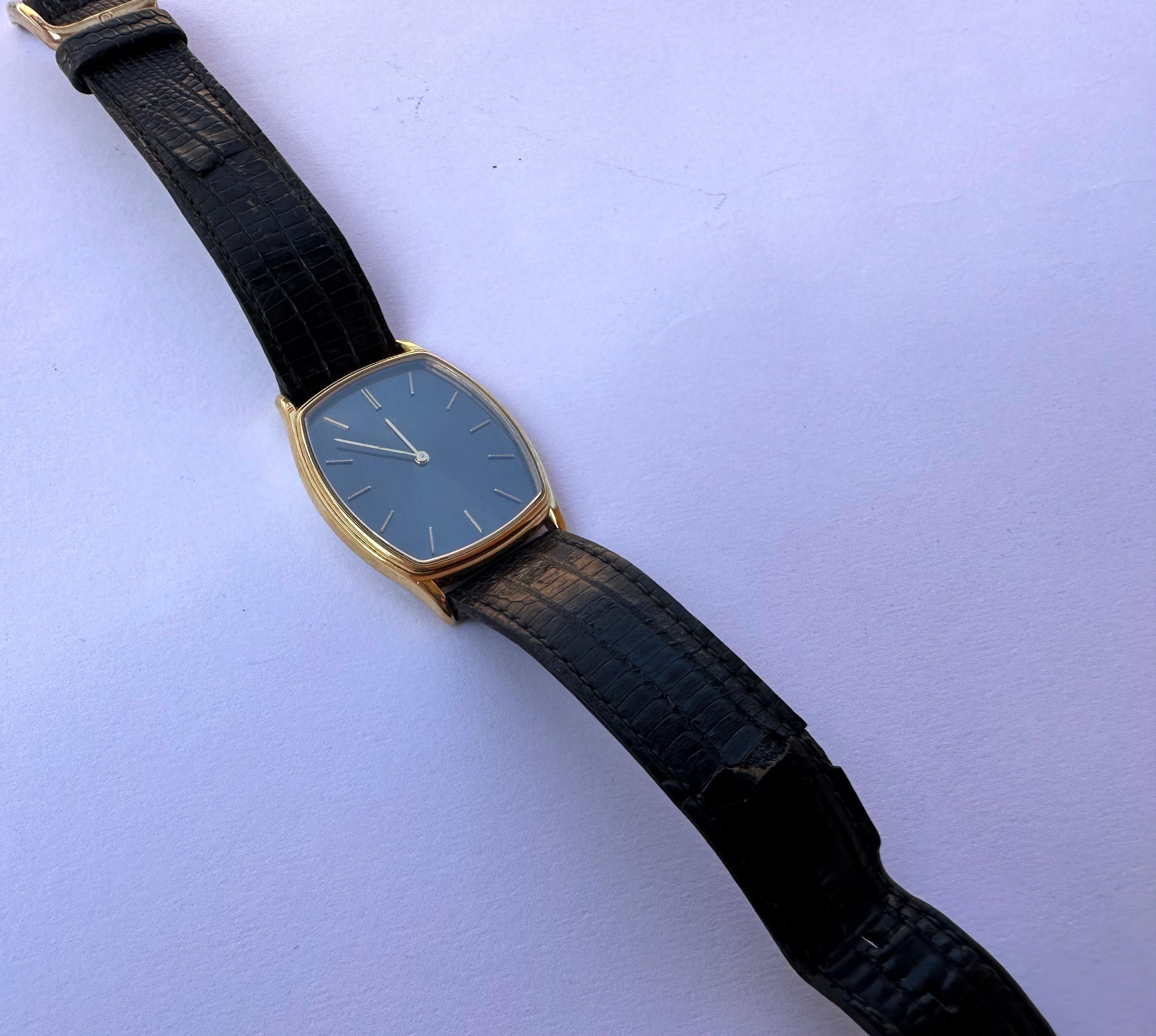 Reloj vintage Omega De Ville 1365 esfera negra chapado en oro 3