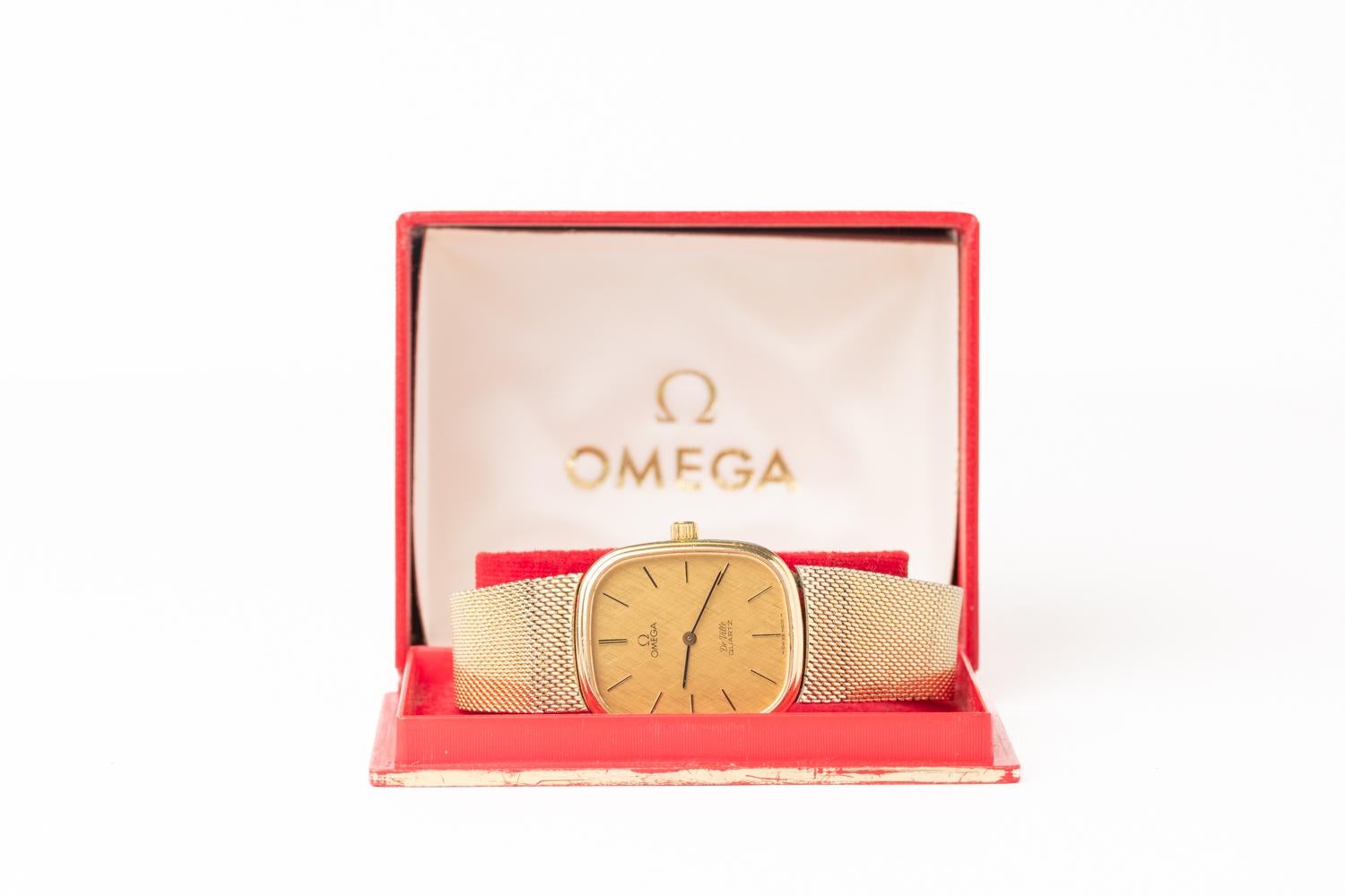 Moderne Vintage Omega De Ville Gold Tone Wristwatch